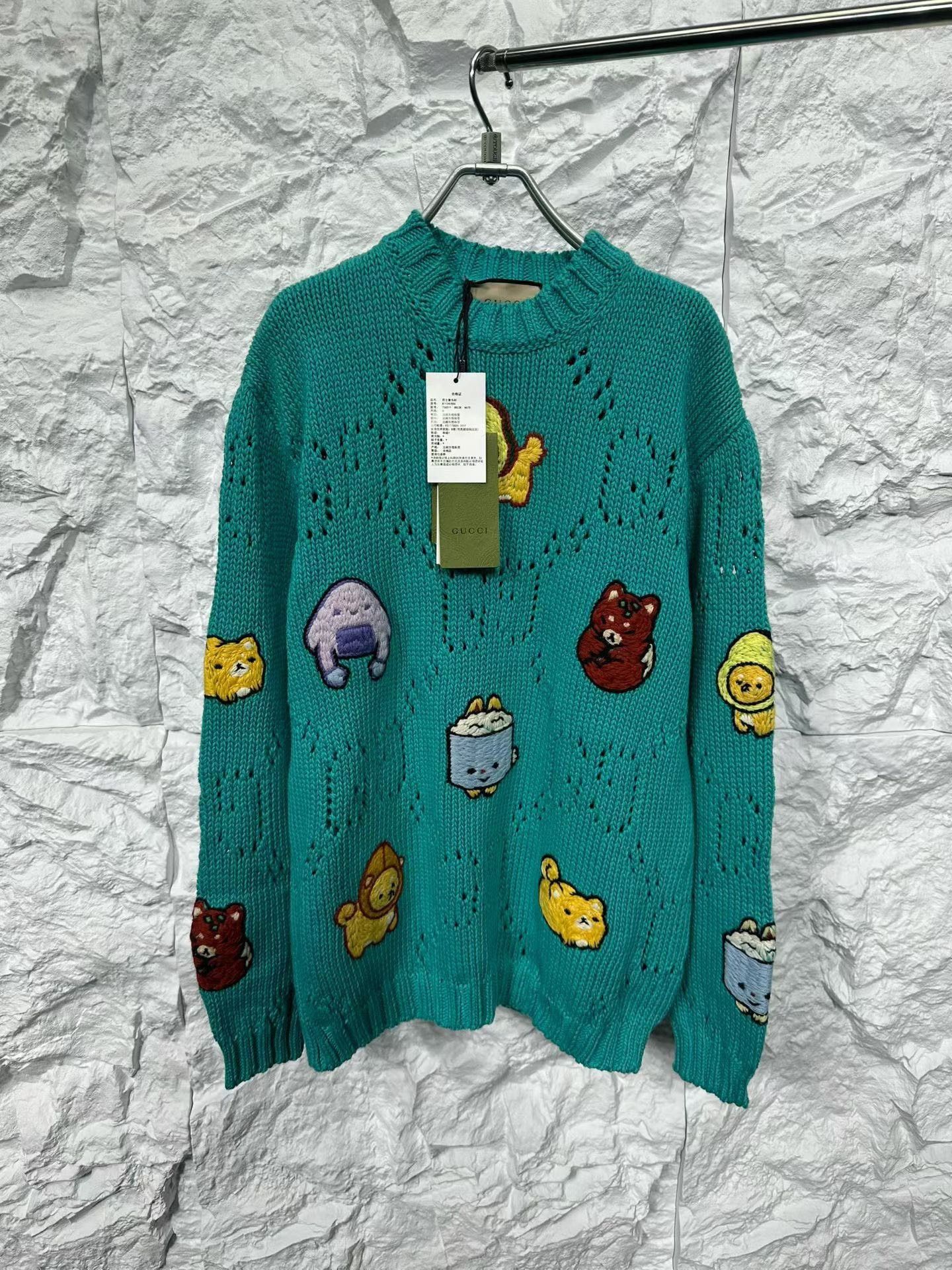Gucci Gucci Character Embroidered Aqua Knit Sweater S Size US S / EU 44-46 / 1 - 2 Thumbnail
