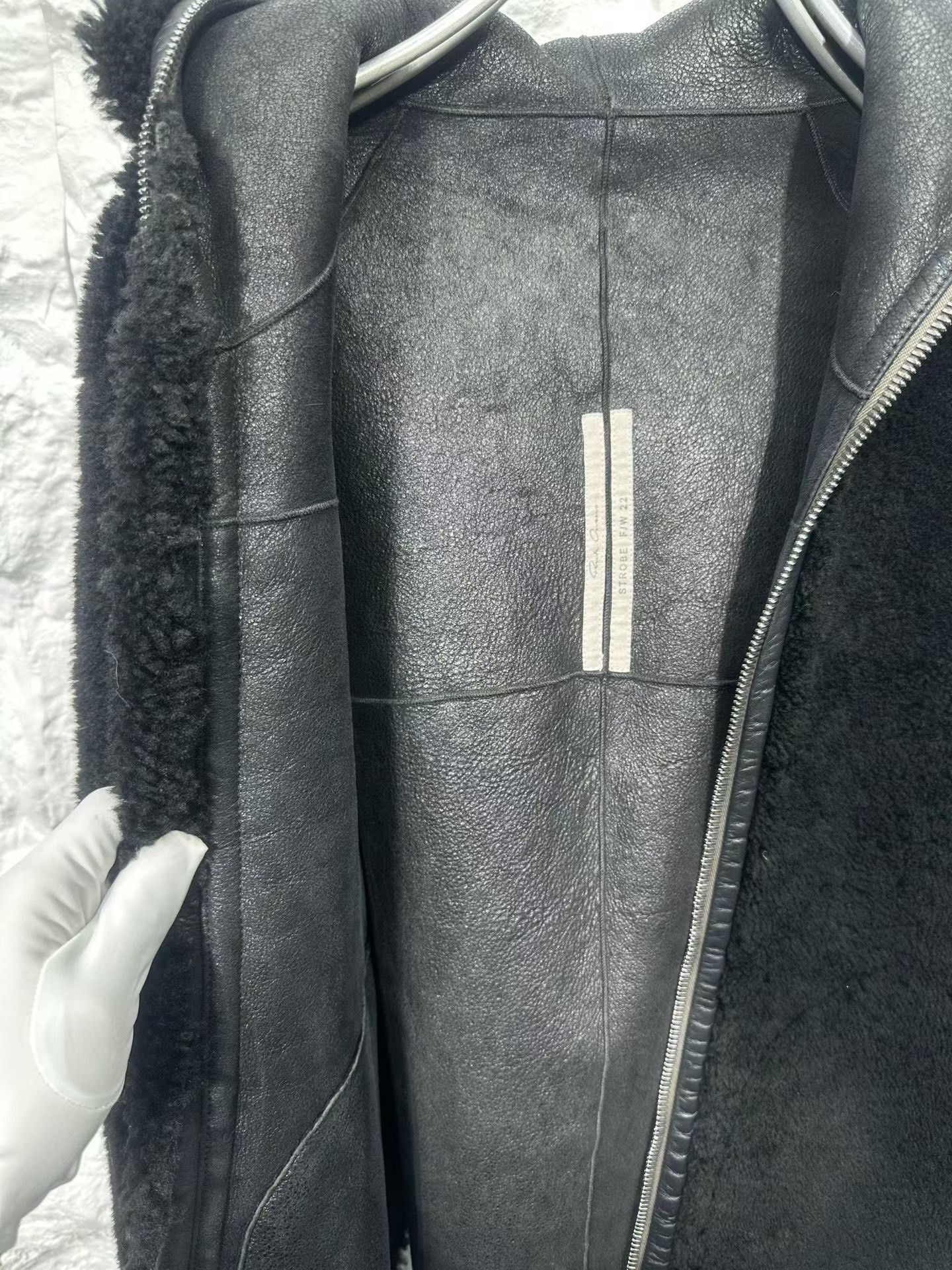 Rick Owens Rick Owens Shearling Zip Jacket IT 38 Size XS / US 0-2 / IT 36-38 - 5 Thumbnail