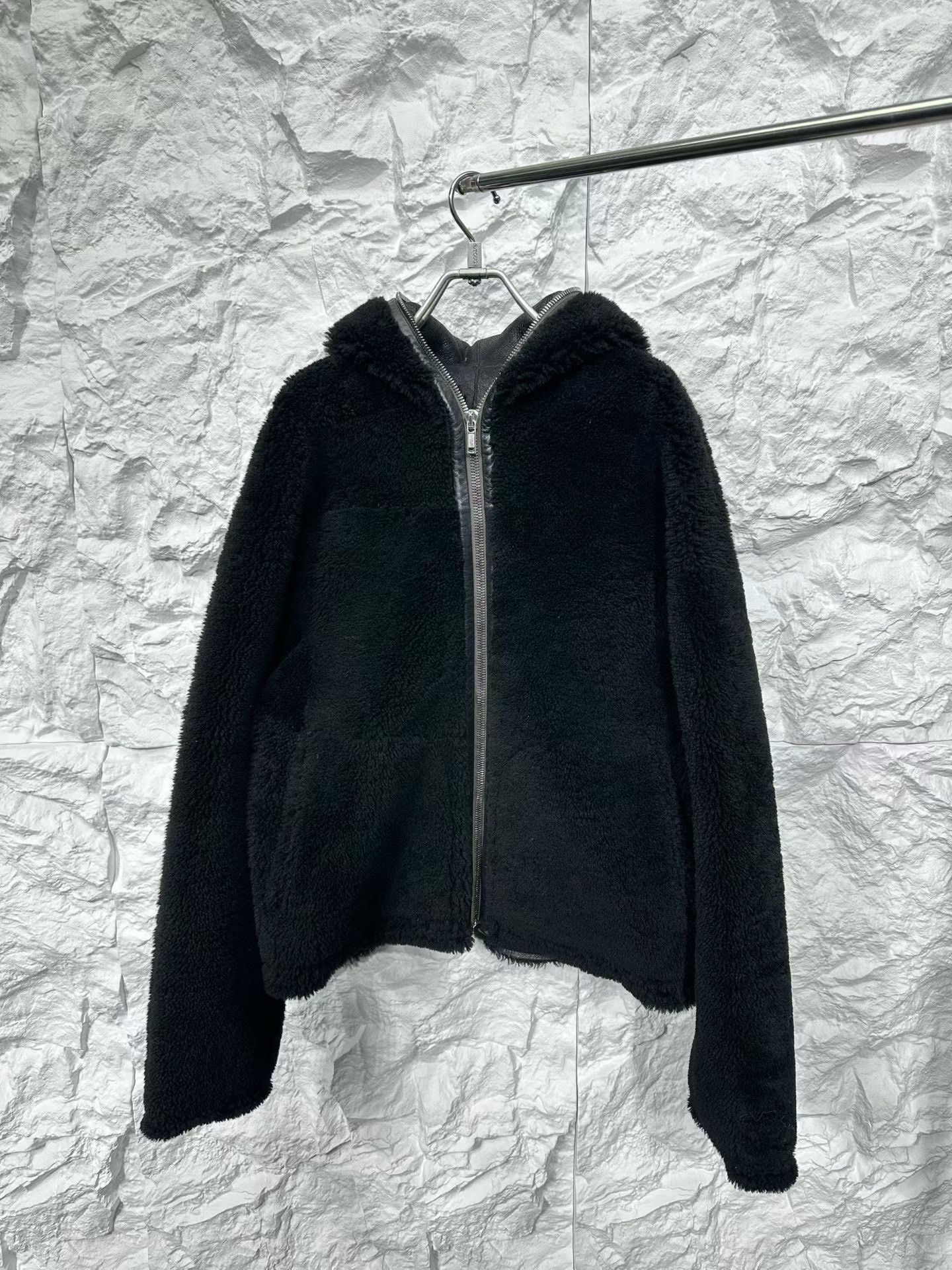Rick Owens Rick Owens Shearling Zip Jacket IT 38 Size XS / US 0-2 / IT 36-38 - 2 Thumbnail