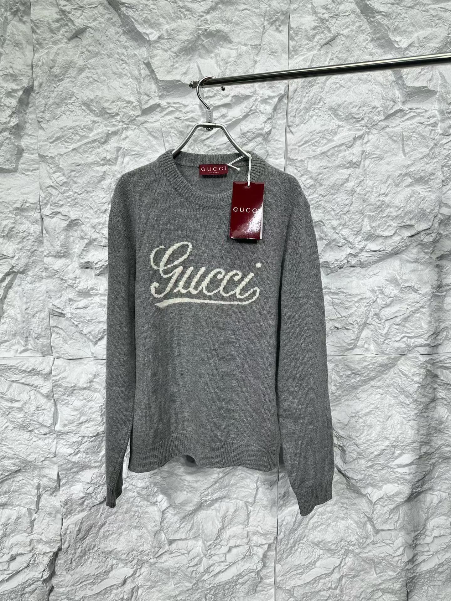 Gucci Gucci Script Embroidered Wool Sweater US S Size US S / EU 44-46 / 1 - 2 Thumbnail