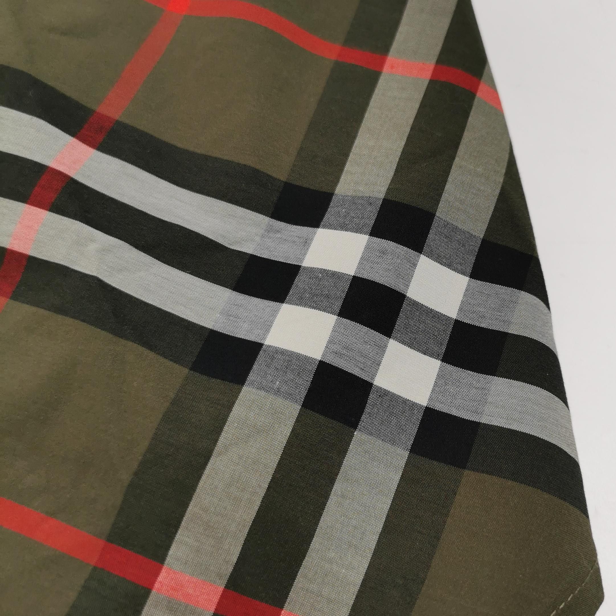 Burberry Burberry Men s Button Ups Size US S / EU 44-46 / 1 - 3 Thumbnail