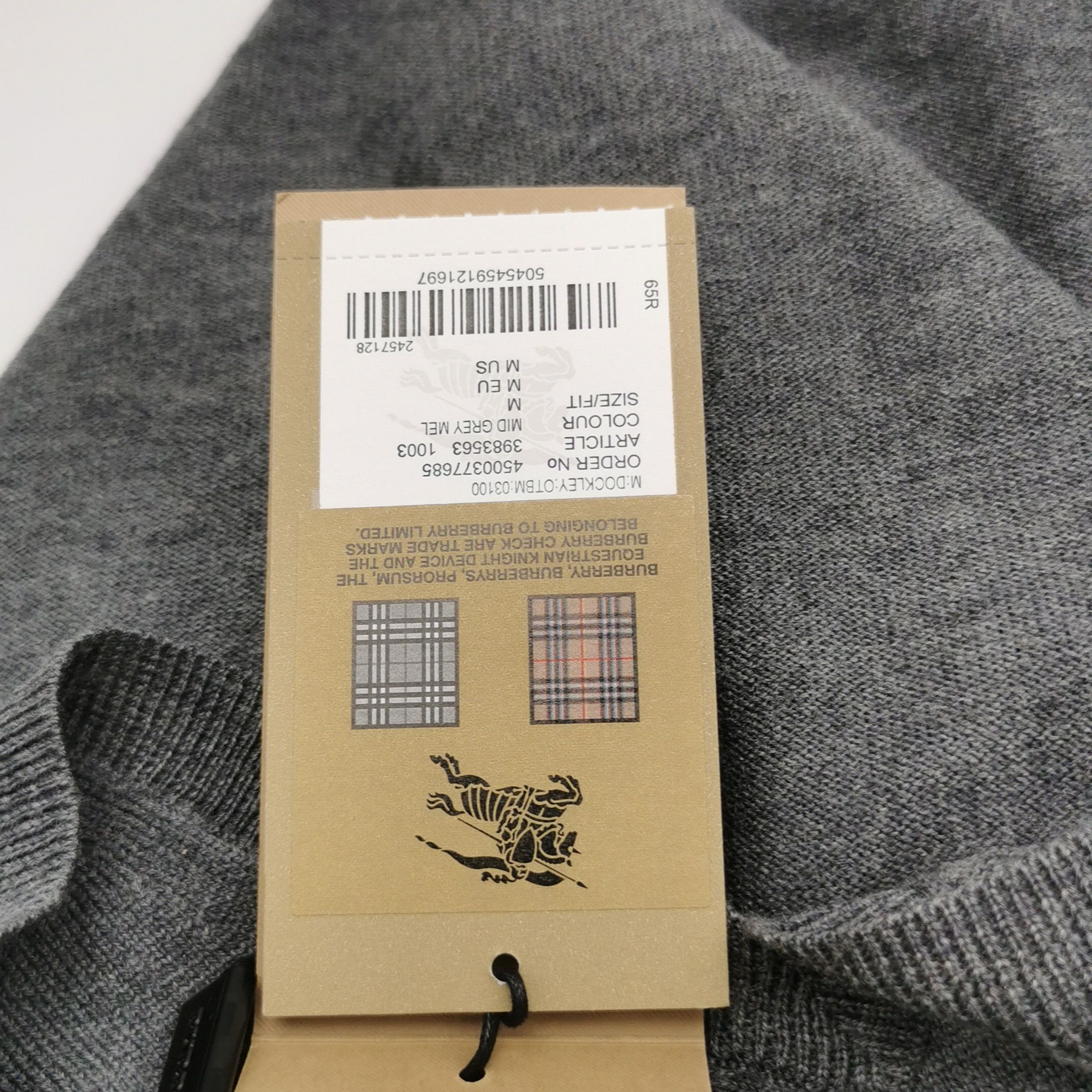 Burberry Burberry Men m Sweaters Knitwear Size US M / EU 48-50 / 2 - 9 Thumbnail