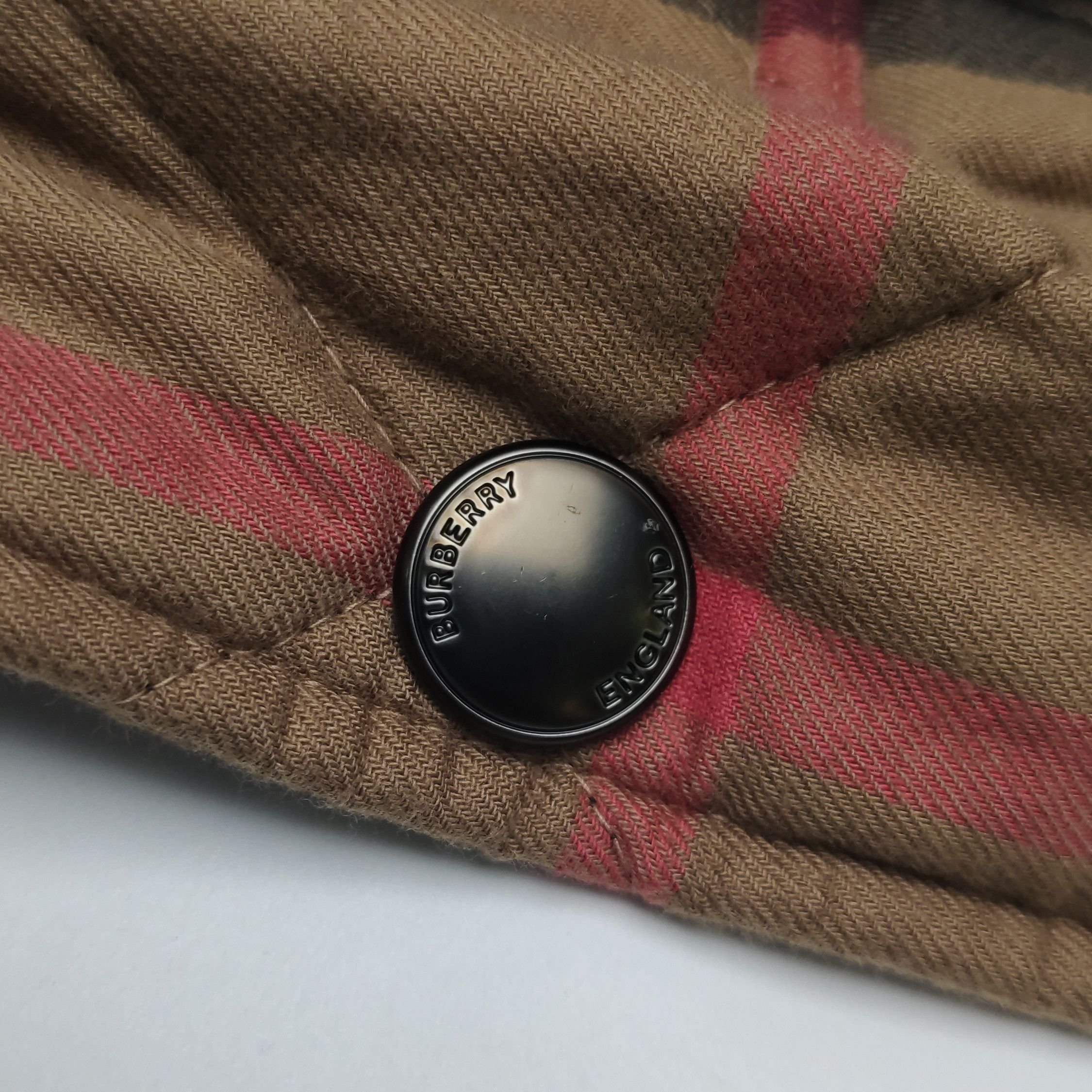 Burberry Burberry Men m Heavy Coats Size US M / EU 48-50 / 2 - 9 Thumbnail