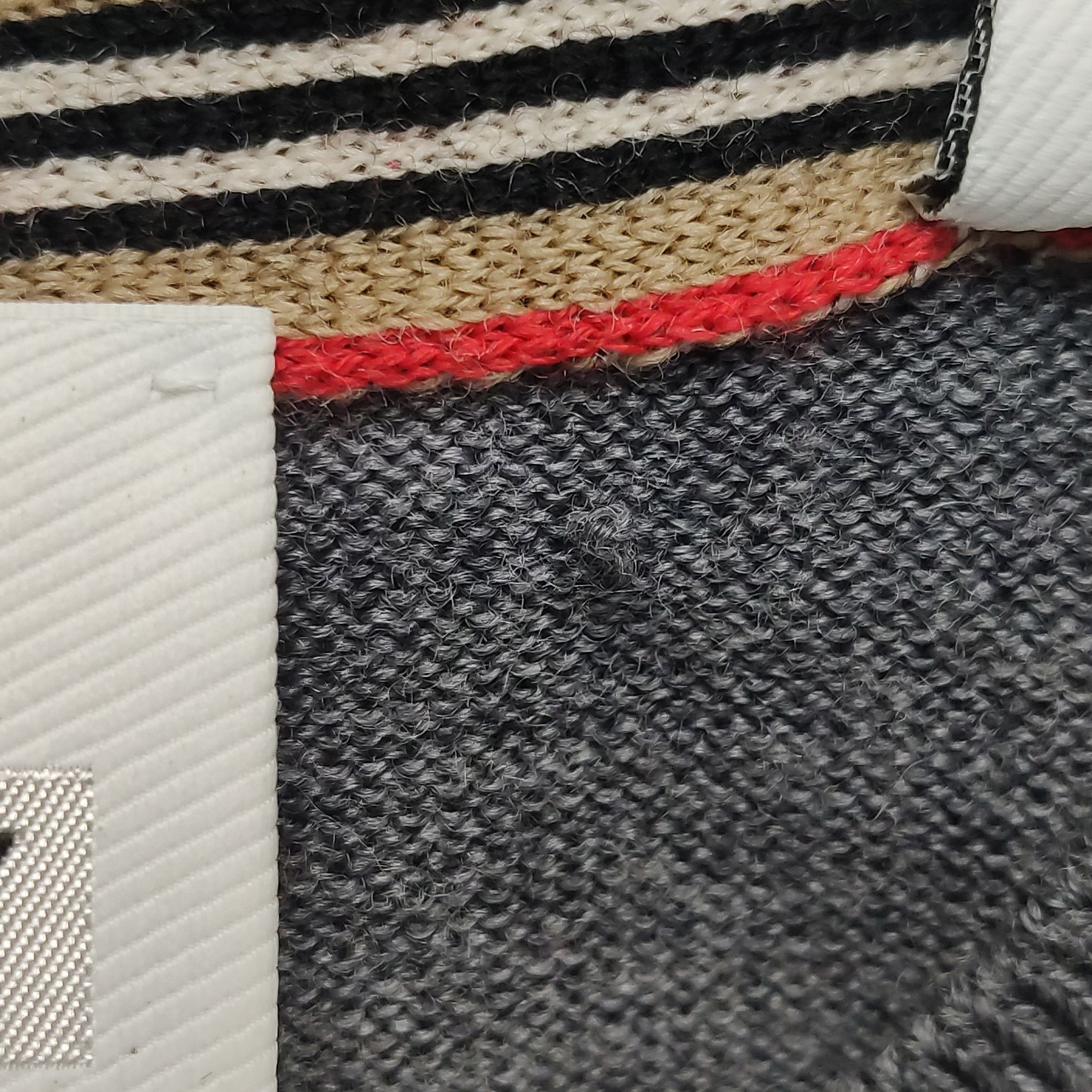 Burberry Burberry Men xs Sweaters Knitwear Size US XS / EU 42 / 0 - 9 Thumbnail