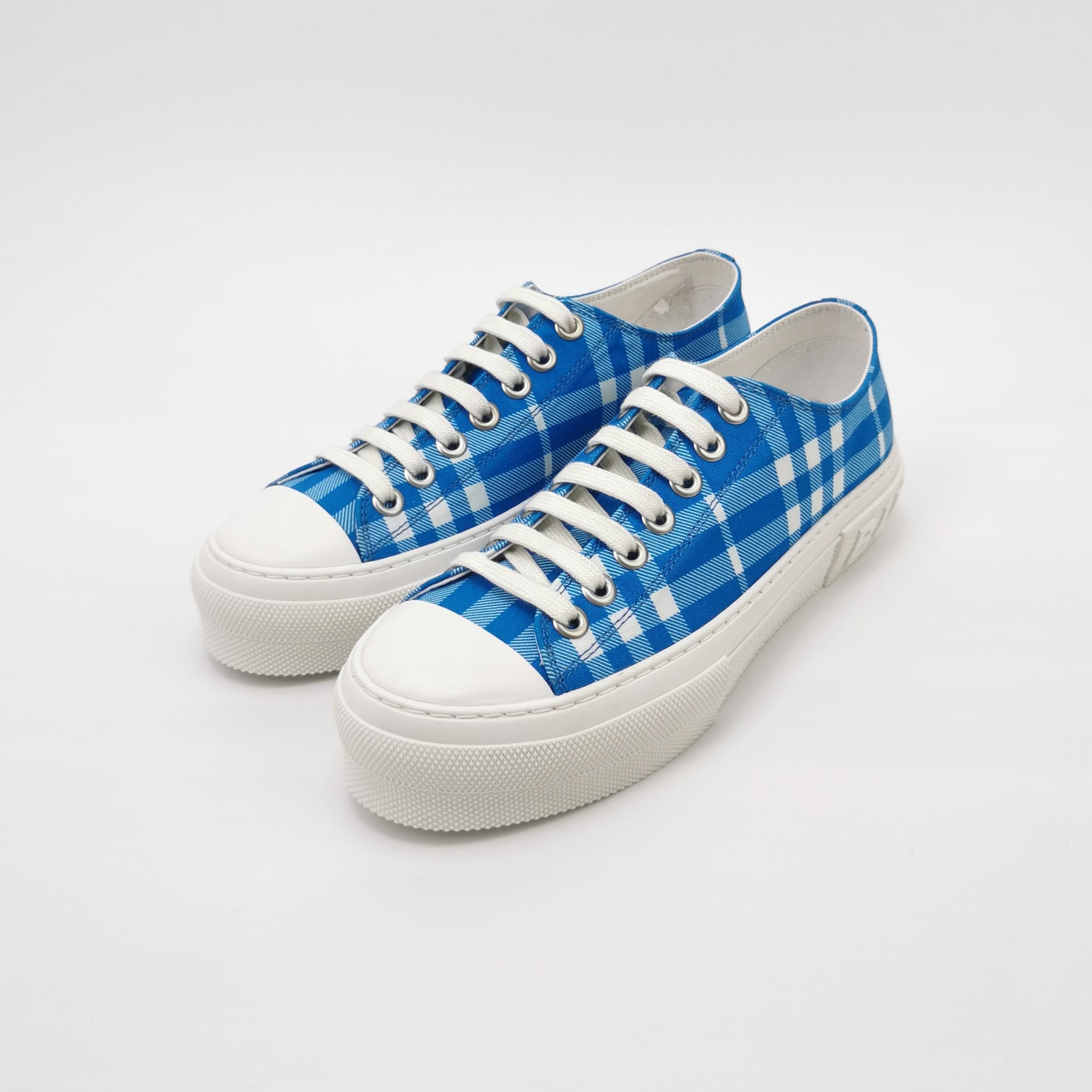 Burberry Burberry Men 7 Lowtop Sneakers Size US 7 / EU 40 - 2 Thumbnail