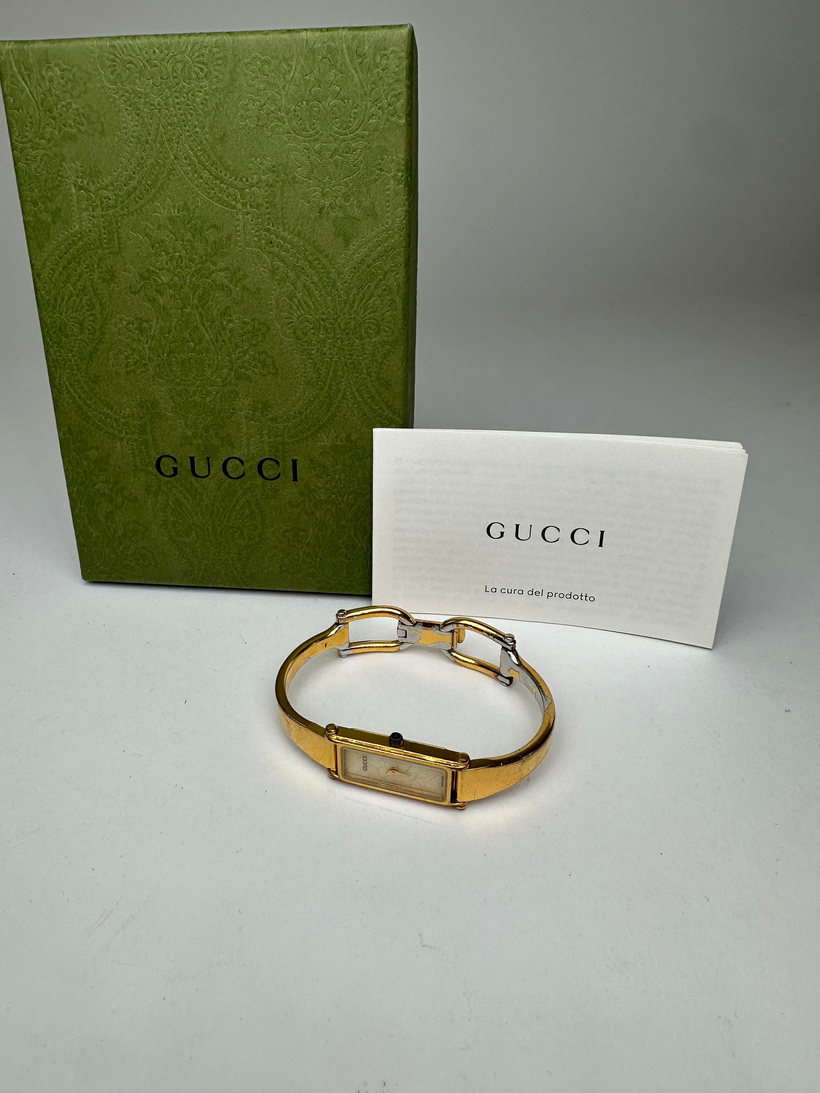 Gucci Vintage Gold-Tone Bangle Ladies Watch Model 1500L Size ONE SIZE - 8 Thumbnail