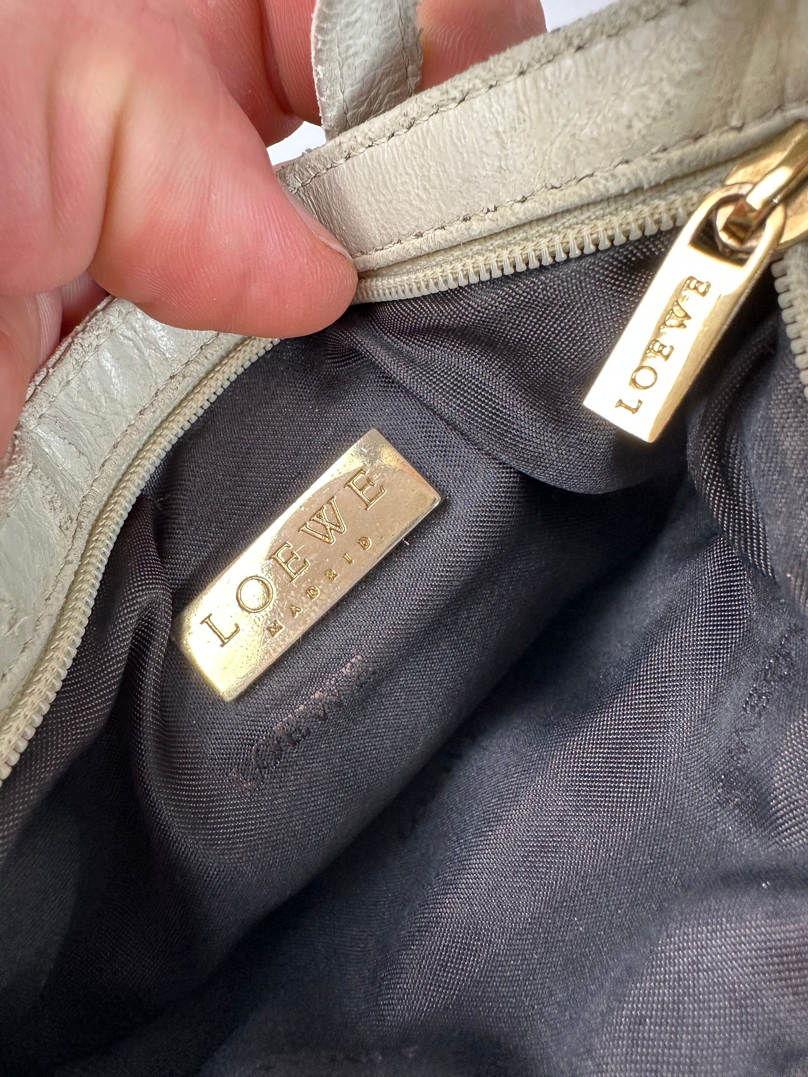 Loewe Vintage Mini Crossbody Bag Leather Cream Size ONE SIZE - 5 Thumbnail