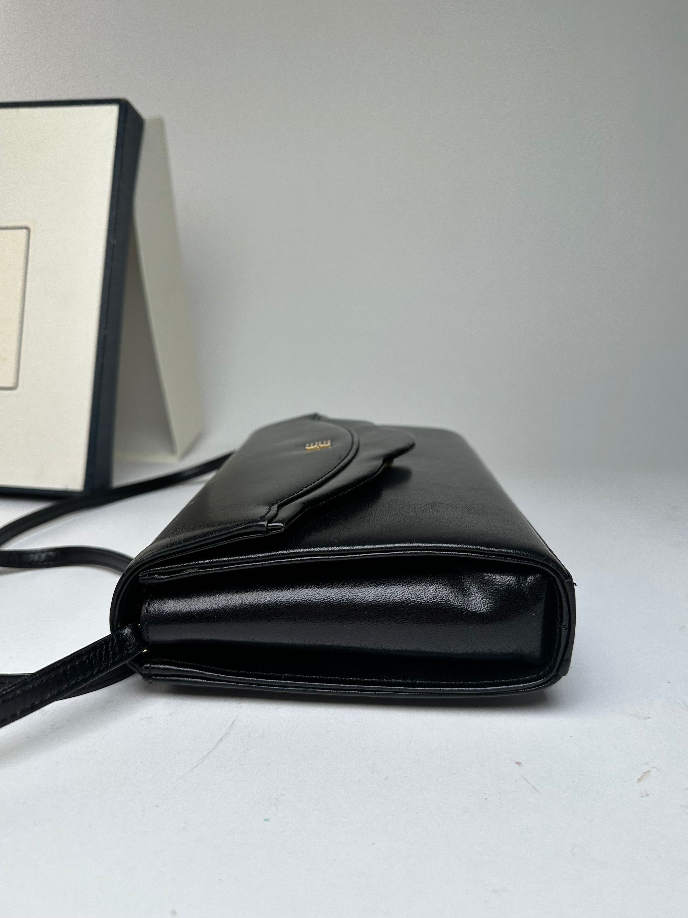Givenchy Vintage Paris Flap Shoulder Bag Black Leather 4G Logo Size ONE SIZE - 6 Thumbnail