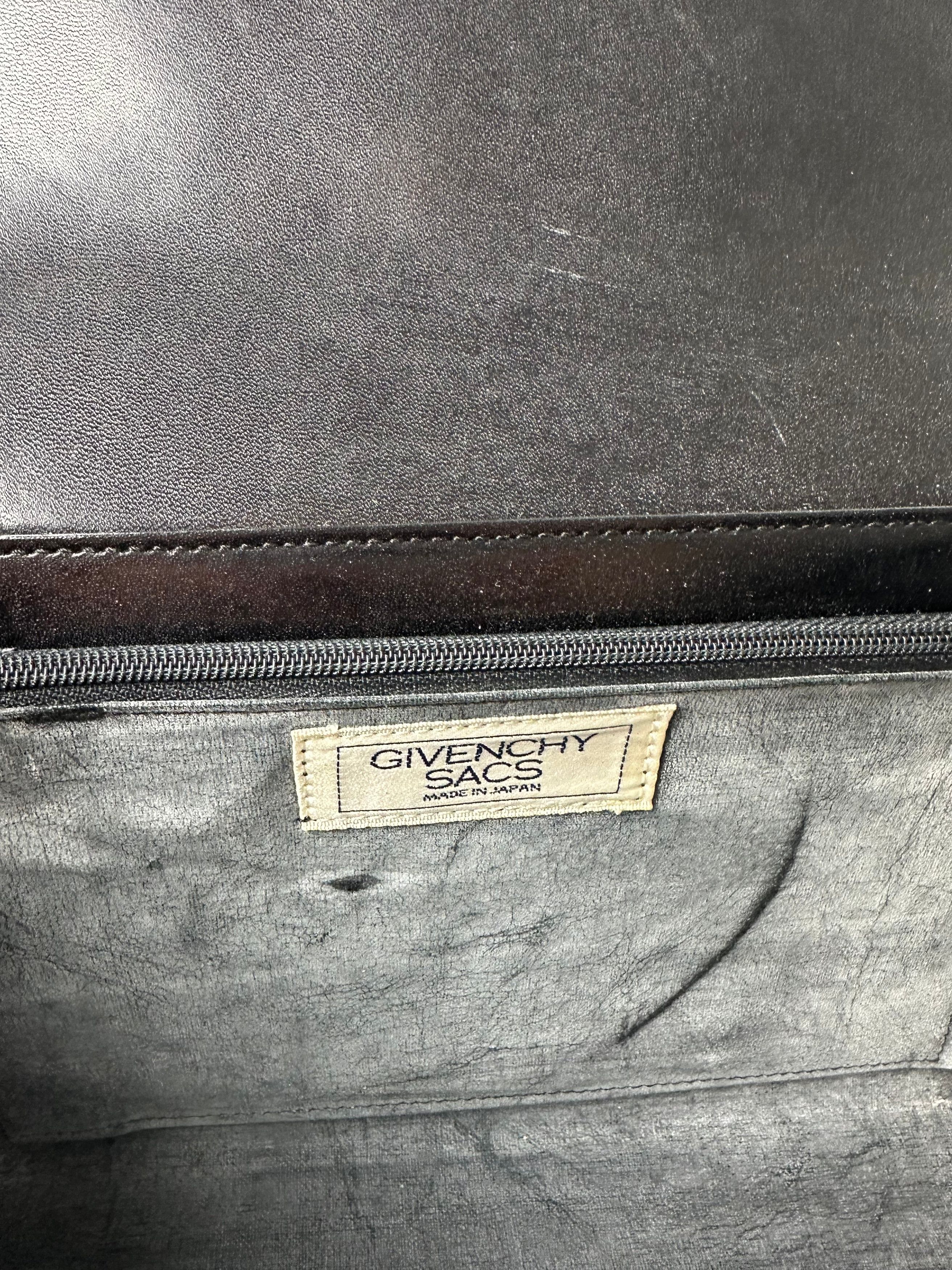 Givenchy Vintage Paris Flap Shoulder Bag Black Leather 4G Logo Size ONE SIZE - 5 Thumbnail