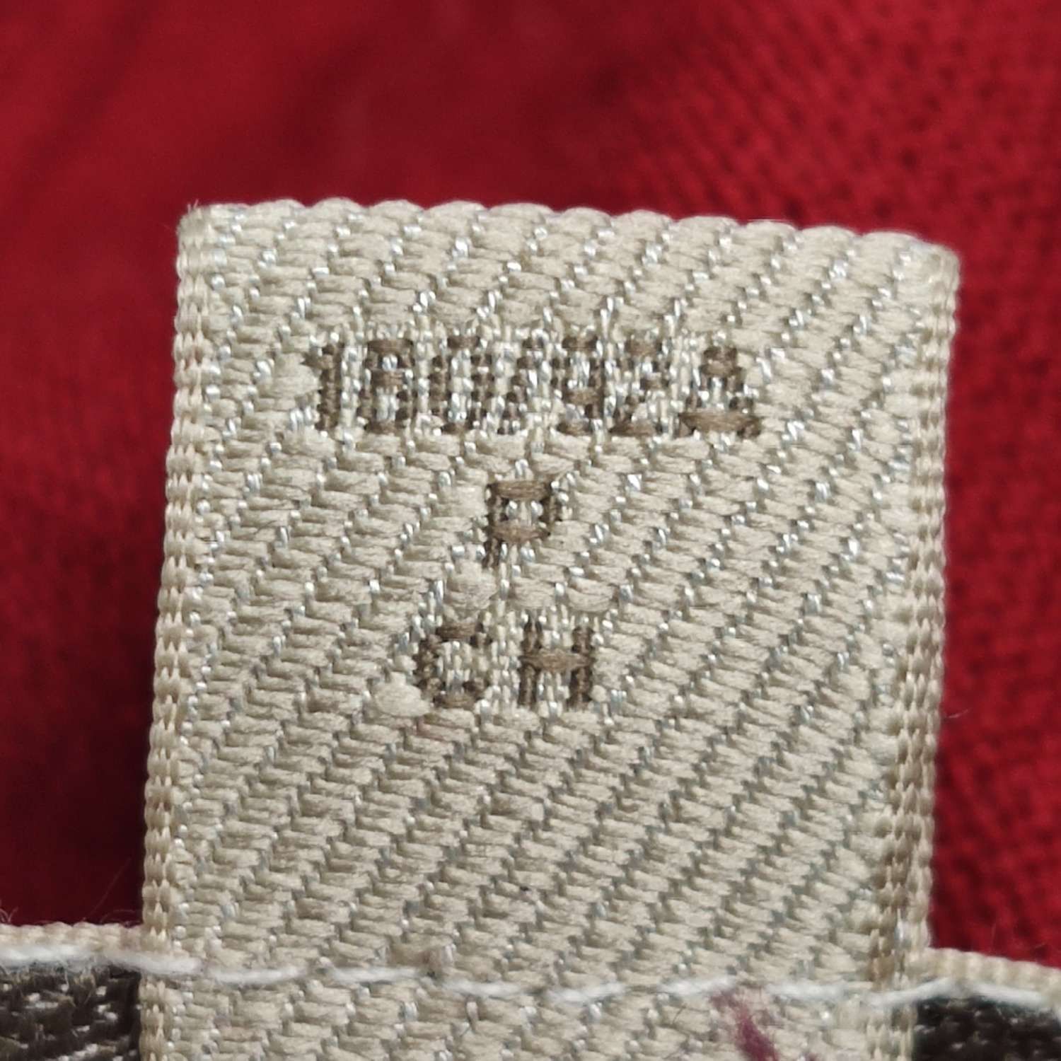 Burberry Burberry Men s Sweaters Knitwear Size US S / EU 44-46 / 1 - 6 Thumbnail