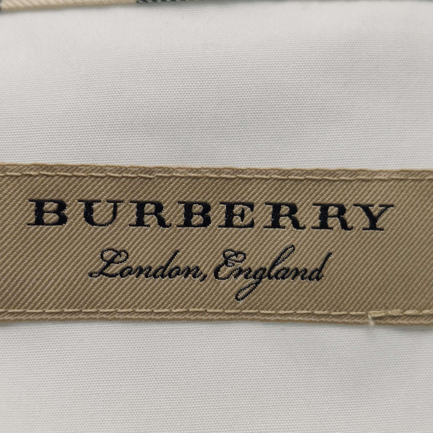Burberry Burberry Men xxl Button Ups Size US XXL / EU 58 / 5 - 7 Thumbnail