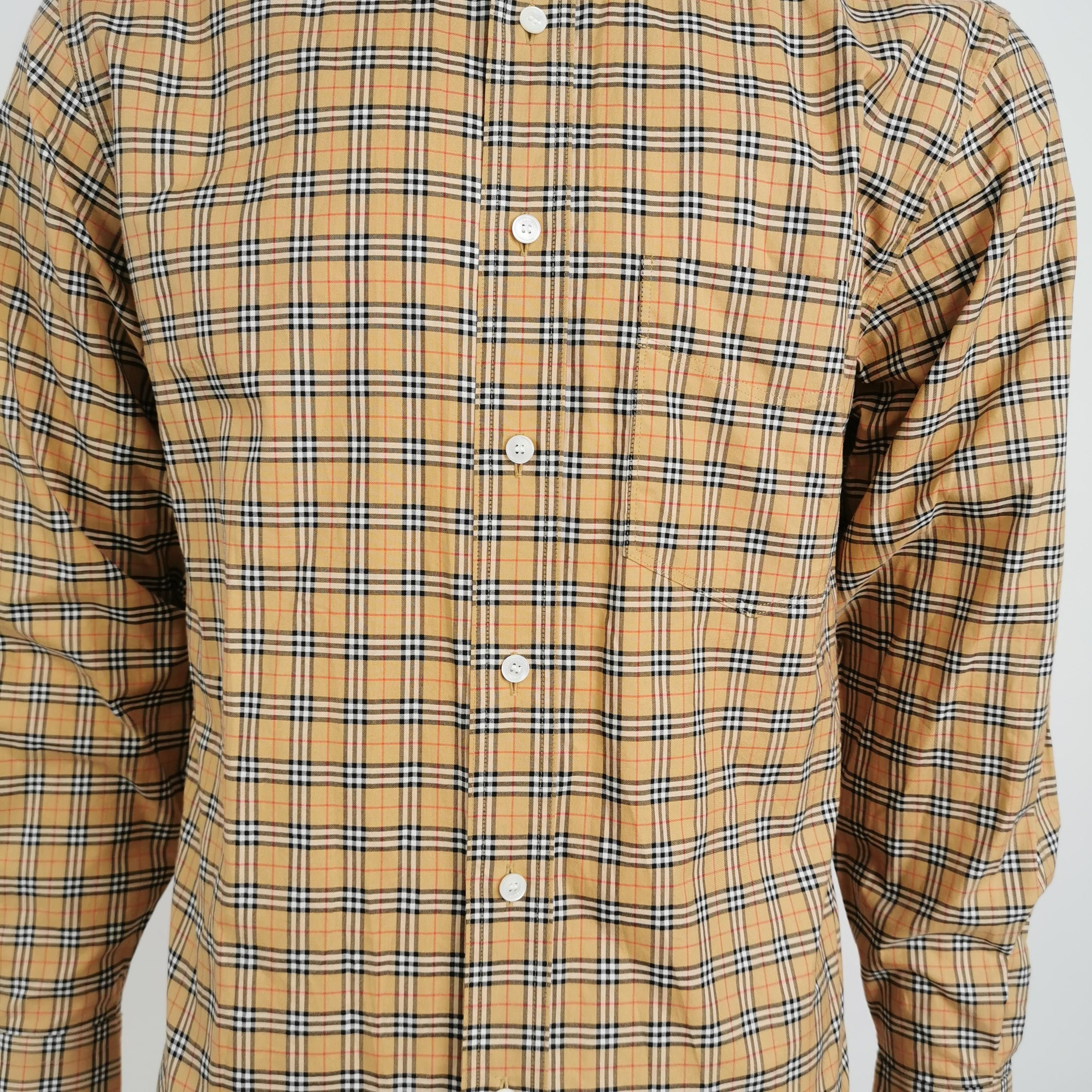 Burberry Burberry Men s Button Ups Size US S / EU 44-46 / 1 - 3 Thumbnail