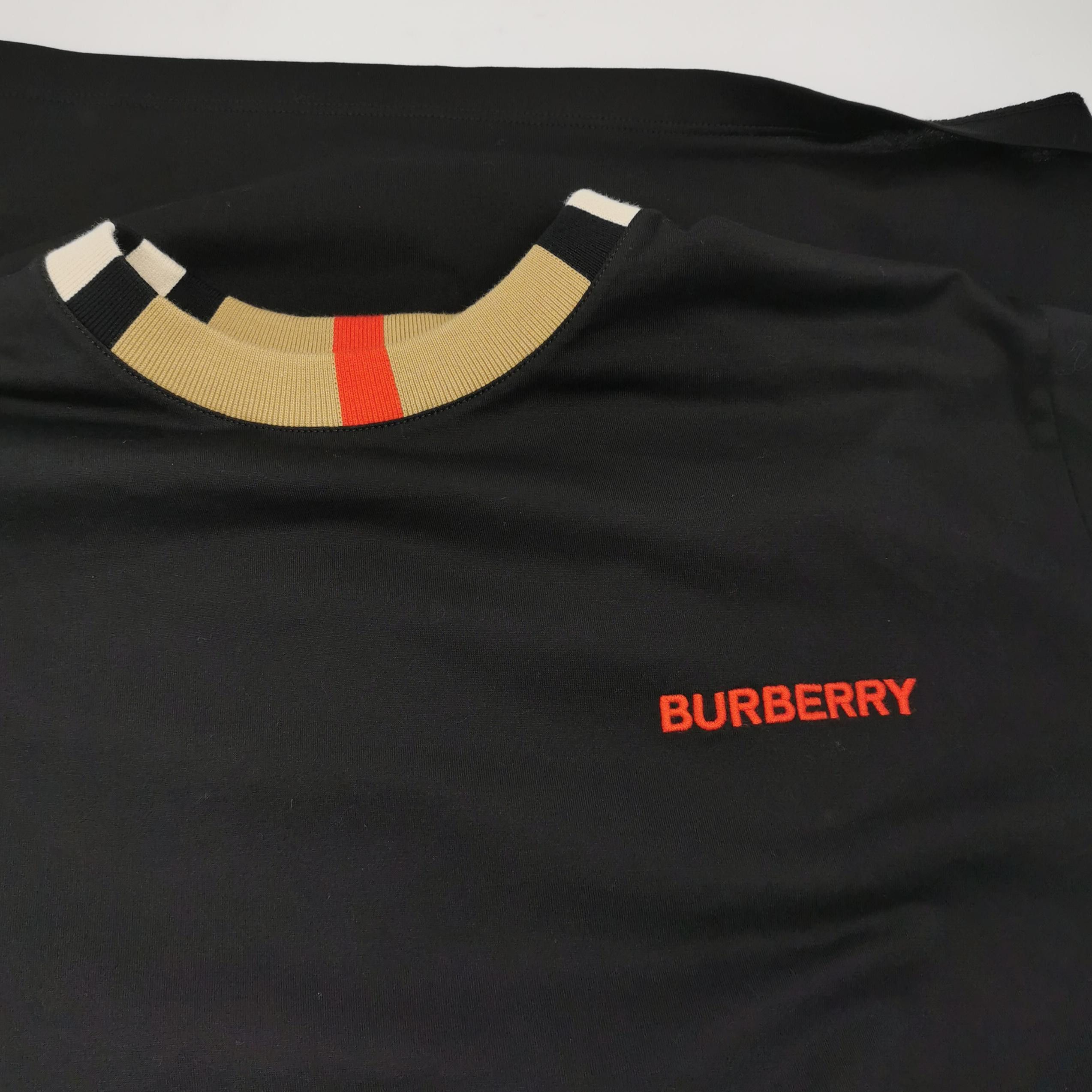 Burberry Burberry Men m Short Sleeve Shirts Size US M / EU 48-50 / 2 - 3 Thumbnail