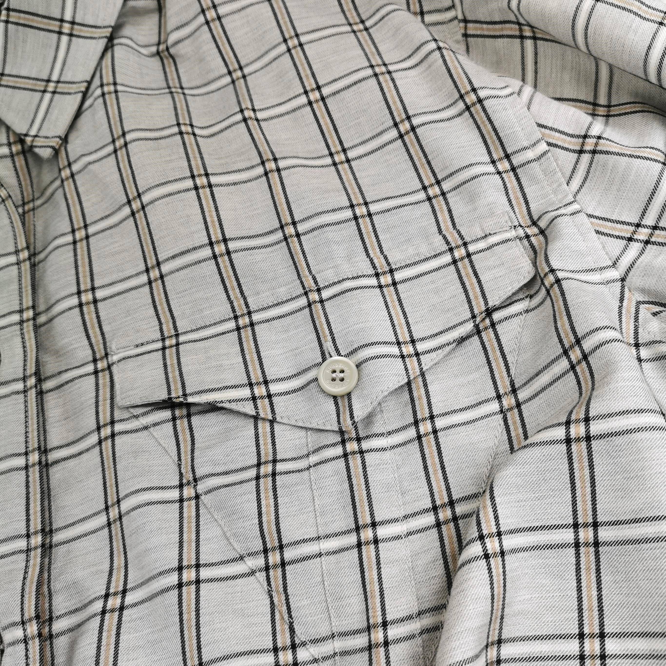 Burberry Burberry Men m Button Ups Size US M / EU 48-50 / 2 - 3 Thumbnail