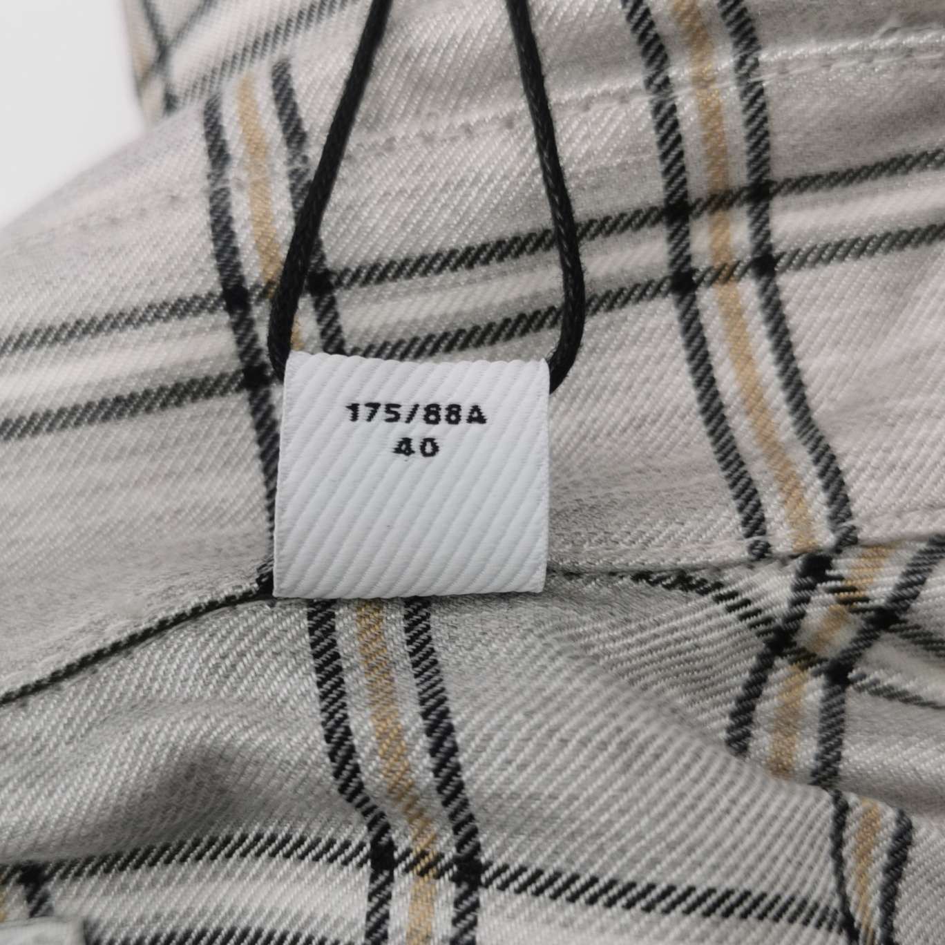 Burberry Burberry Men m Button Ups Size US M / EU 48-50 / 2 - 7 Thumbnail