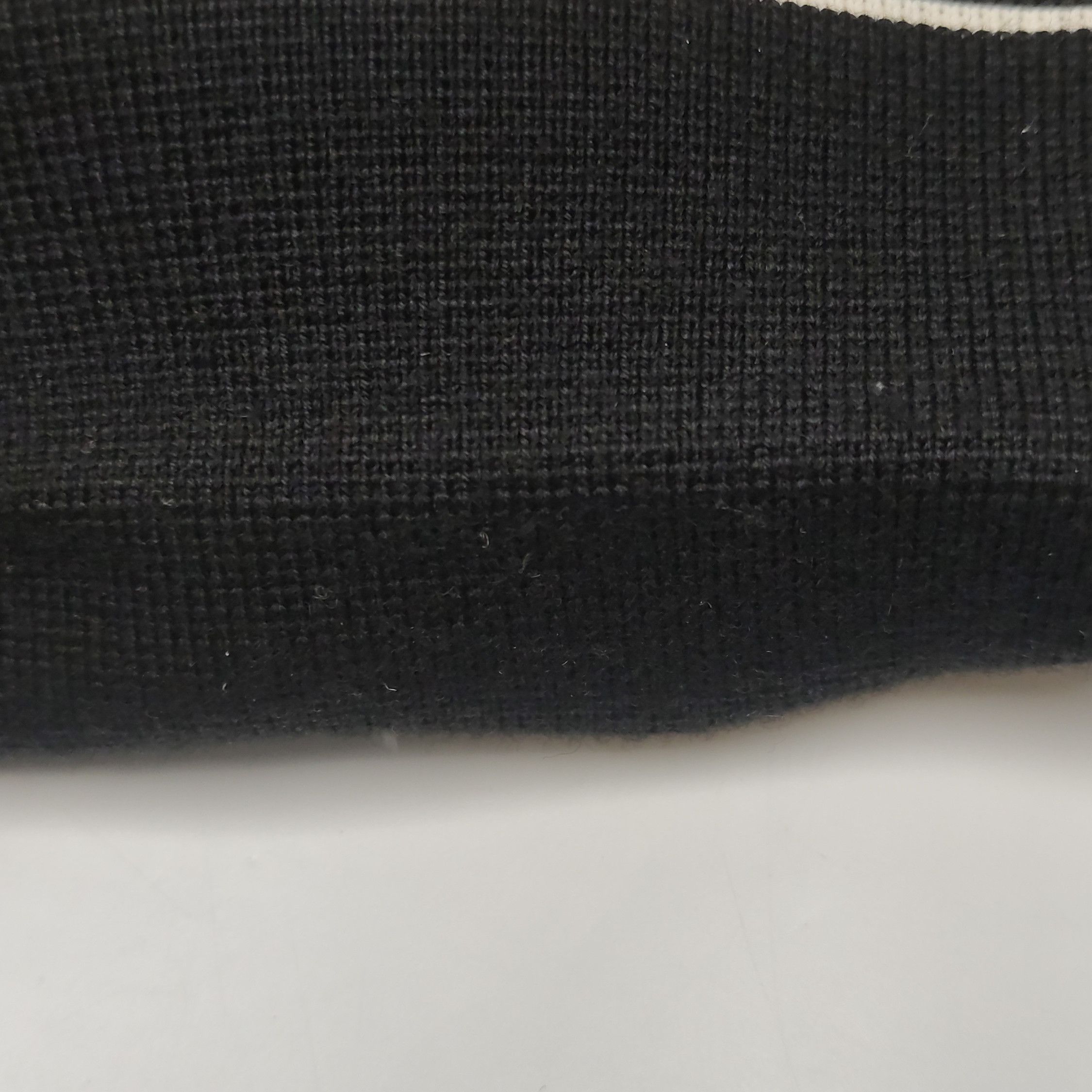 Burberry Burberry Men s Sweaters Knitwear Size US S / EU 44-46 / 1 - 10 Thumbnail