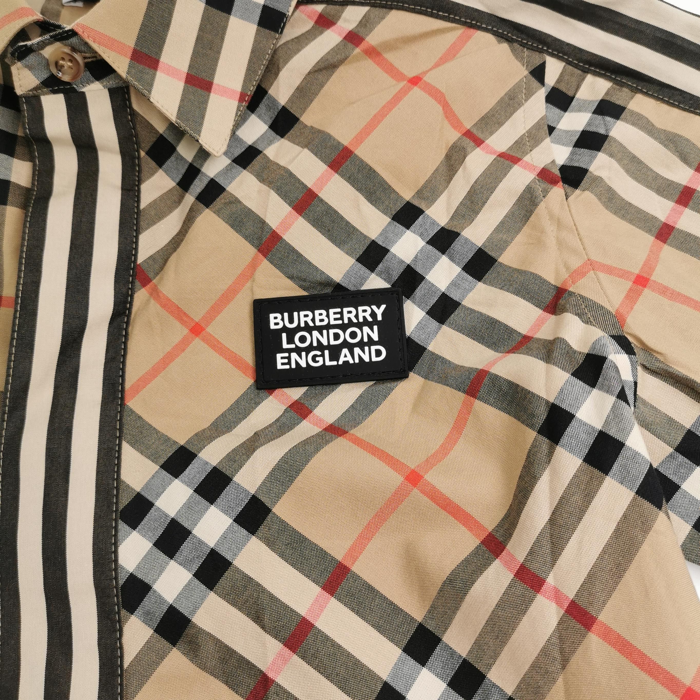 Burberry Burberry Men m Button Ups Size US M / EU 48-50 / 2 - 3 Thumbnail