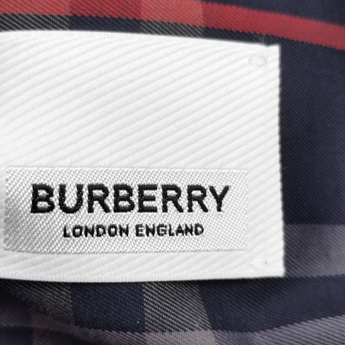Burberry Burberry Men s Button Ups Size US S / EU 44-46 / 1 - 5 Thumbnail