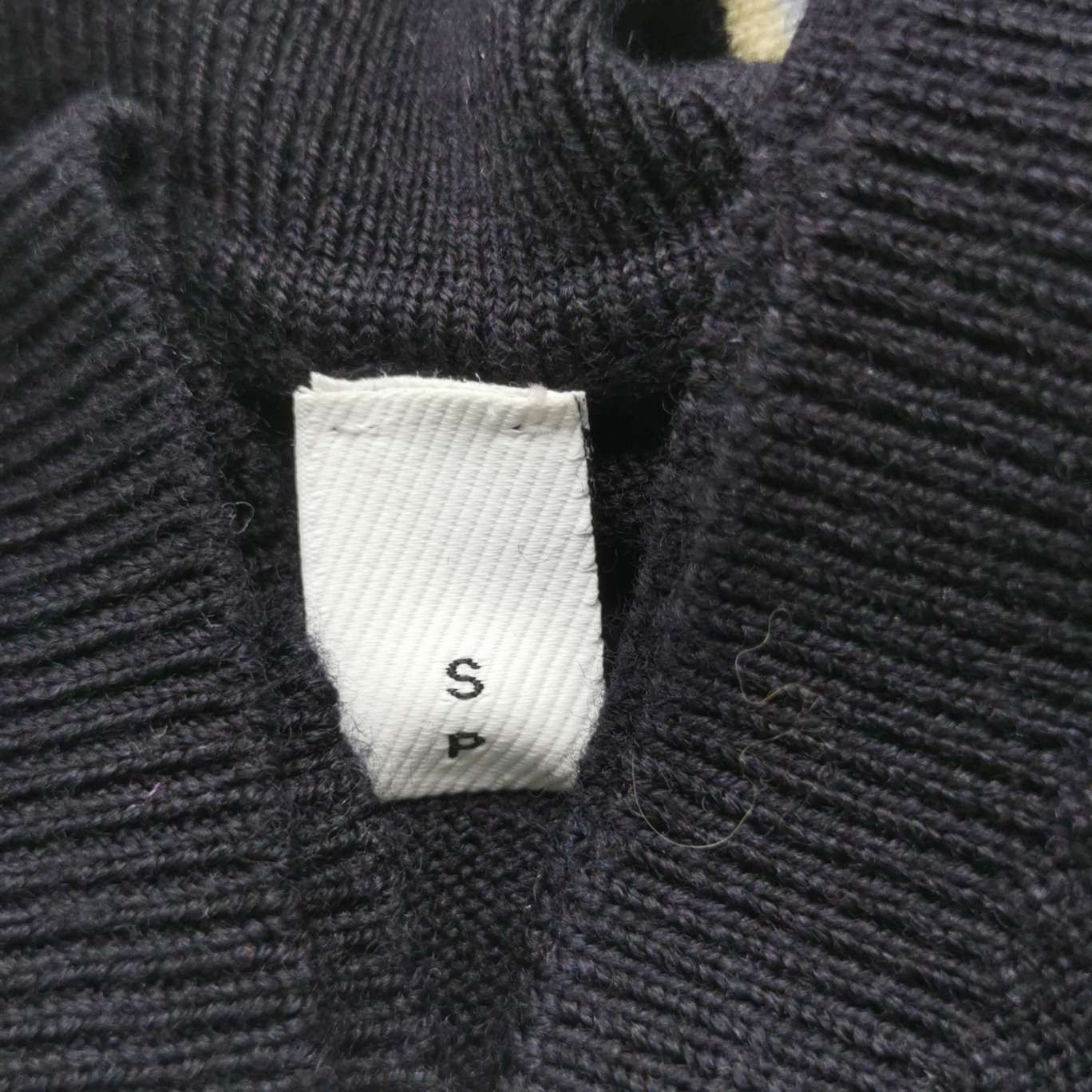 Burberry Burberry Men s Sweaters Knitwear Size US S / EU 44-46 / 1 - 8 Thumbnail