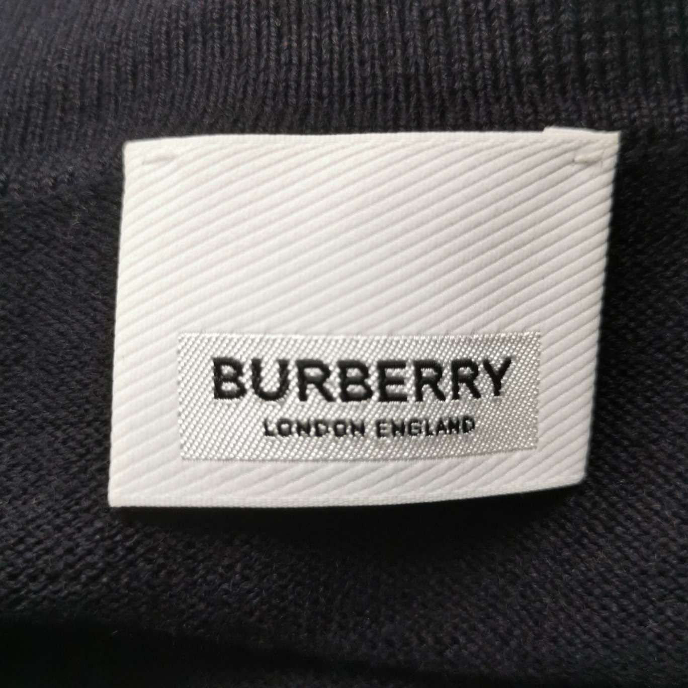 Burberry Burberry Men s Sweaters Knitwear Size US S / EU 44-46 / 1 - 6 Thumbnail