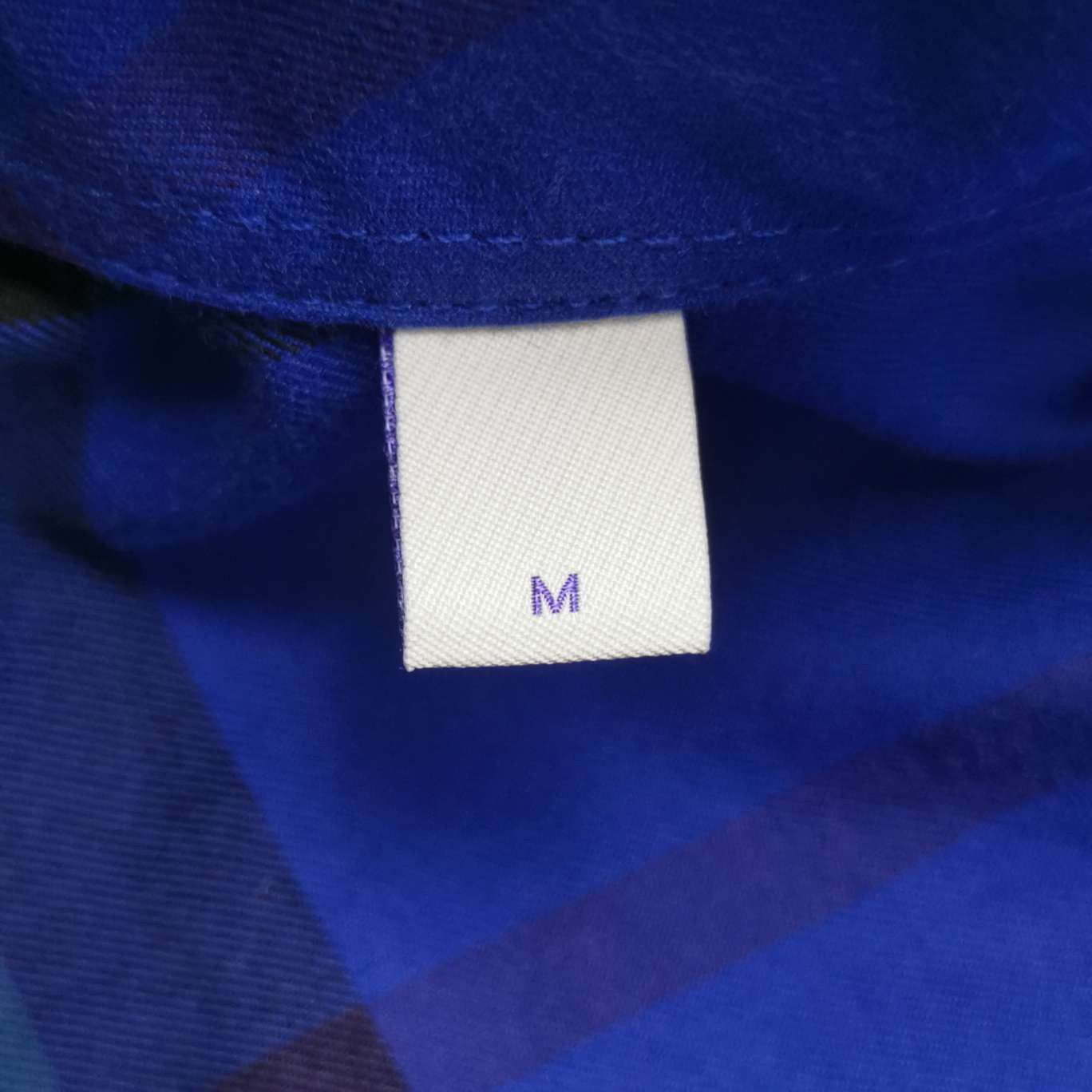 Burberry Burberry Men m Button Ups Size US M / EU 48-50 / 2 - 7 Thumbnail
