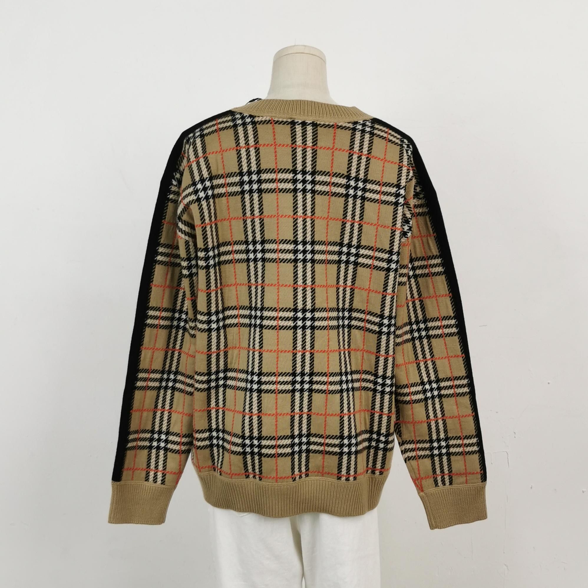 Burberry Burberry Men m Sweaters Knitwear Size US M / EU 48-50 / 2 - 2 Thumbnail