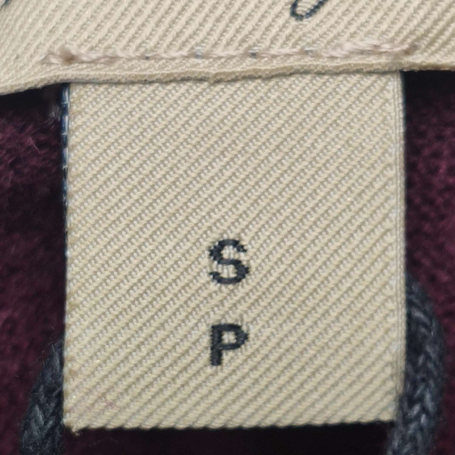 Burberry Burberry Men s Sweaters Knitwear Size US S / EU 44-46 / 1 - 7 Thumbnail
