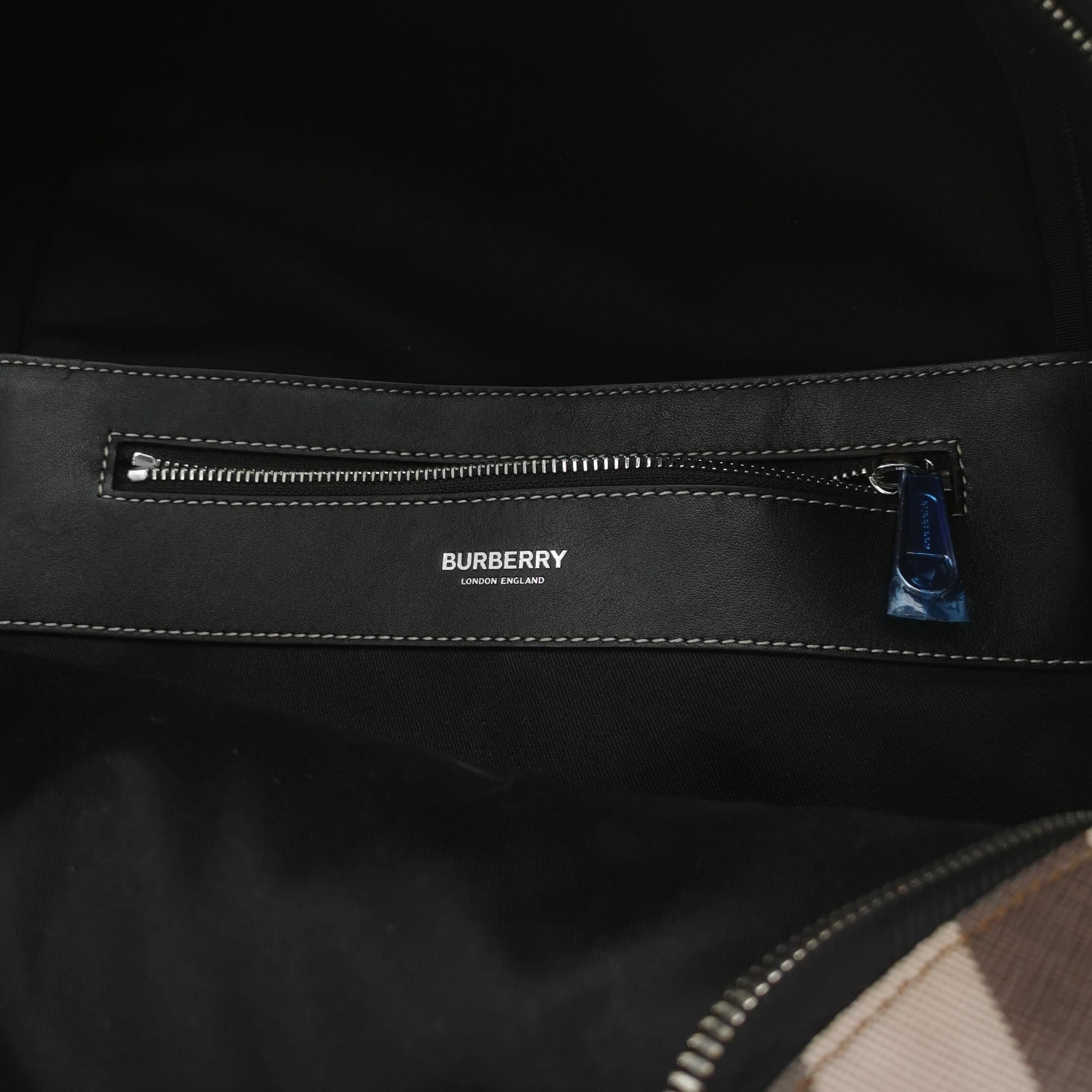 Burberry Burberry Men one size Bags Luggage Size ONE SIZE - 8 Thumbnail