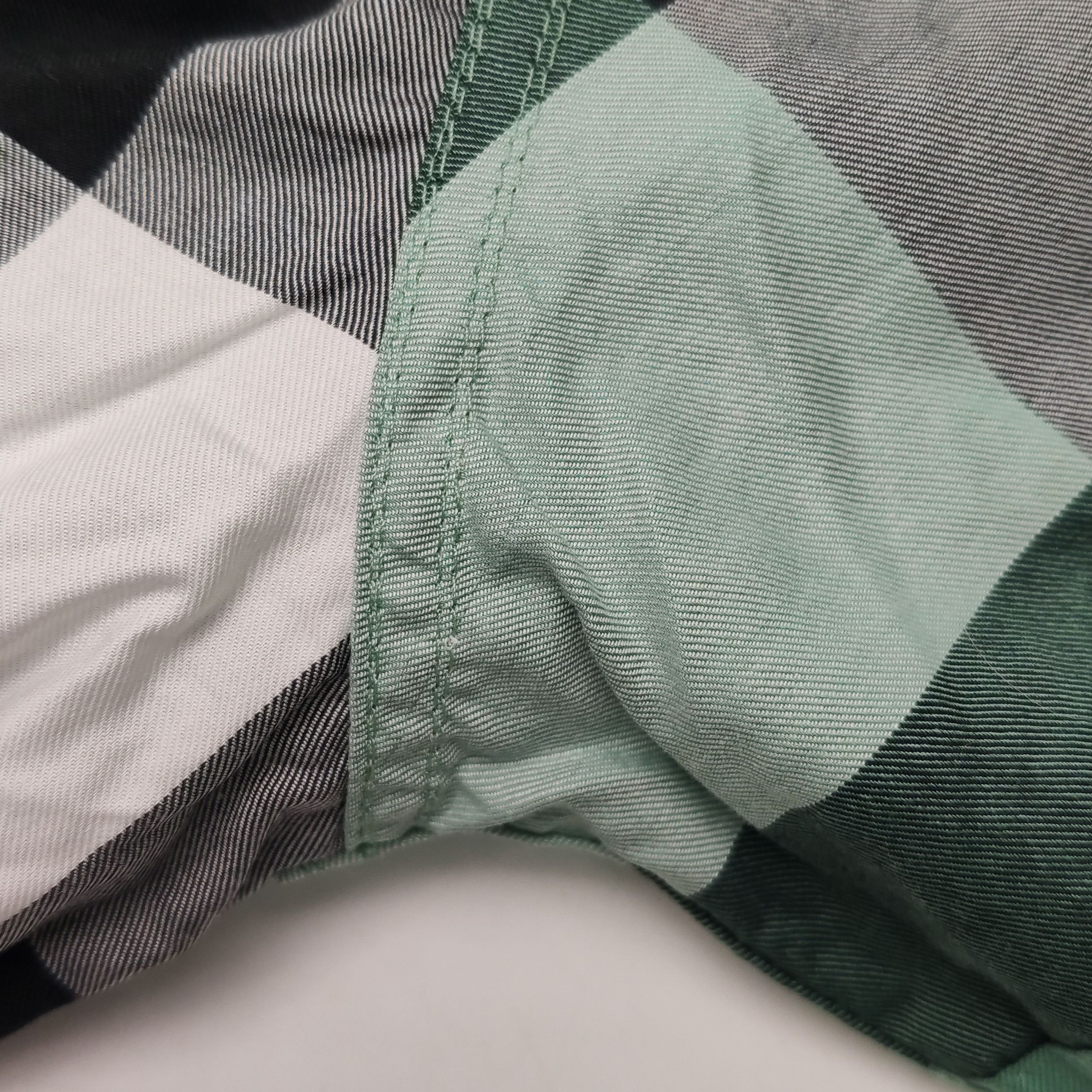 Burberry Burberry Men m Button Ups Size US M / EU 48-50 / 2 - 8 Thumbnail