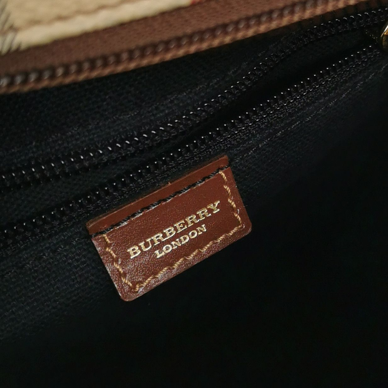 Burberry Burberry Men one size Bags Luggage Size ONE SIZE - 8 Thumbnail