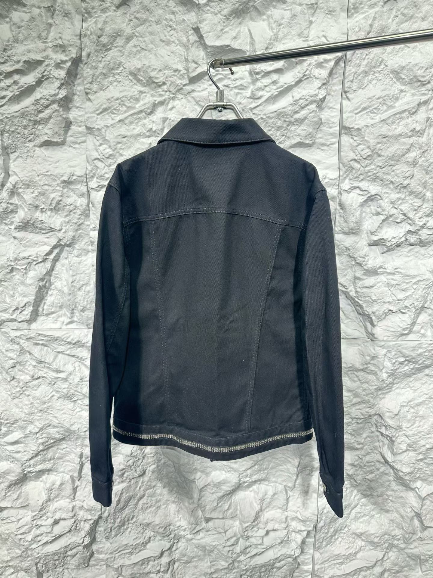 Givenchy Givenchy Zipper Hem Denim Jacket L Size US L / EU 52-54 / 3 - 3 Thumbnail