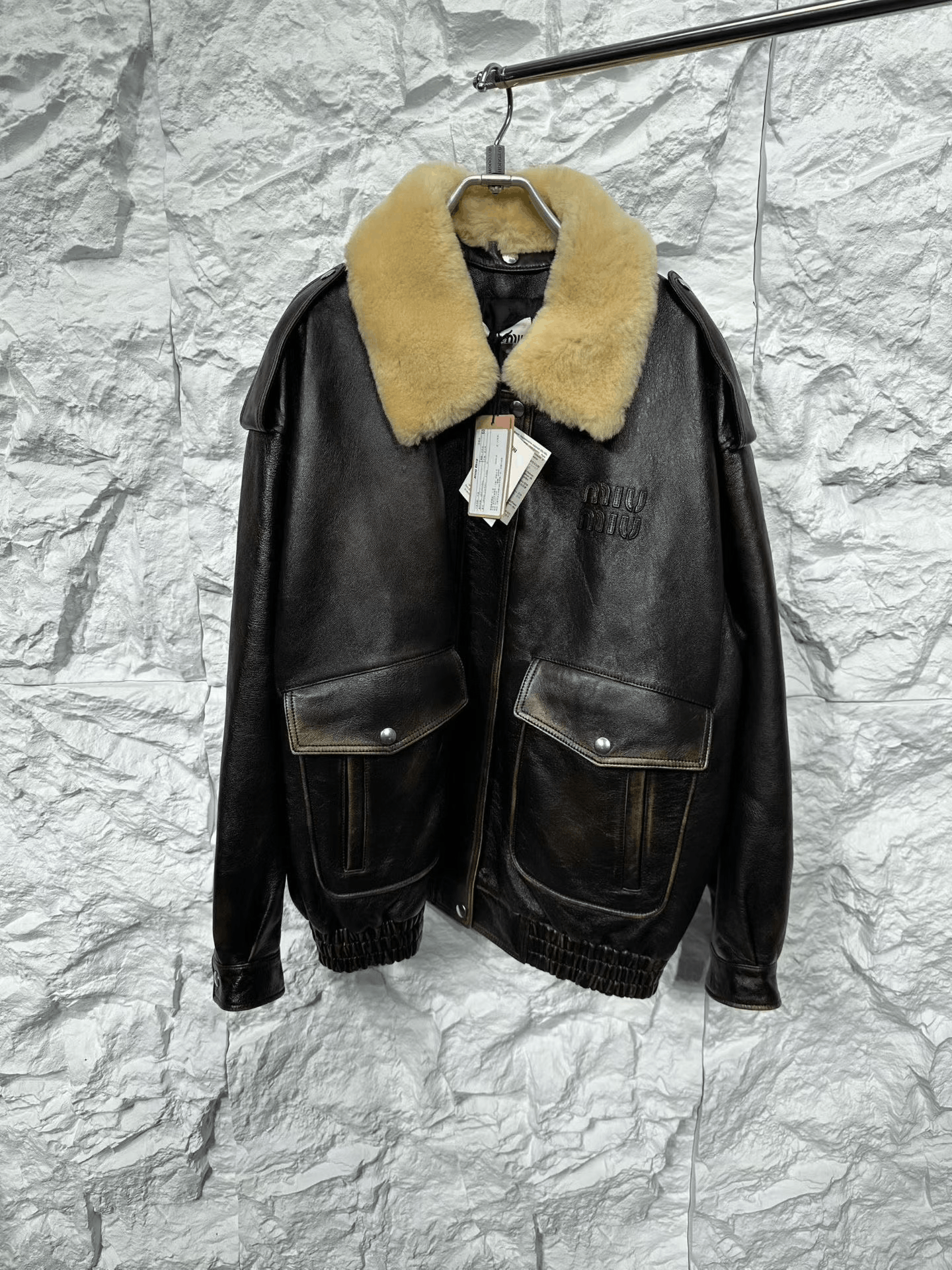 Miu Miu Miu Miu Distressed Leather Shearling Aviator Jacket 40 Size S / US 4 / IT 40 - 2 Thumbnail