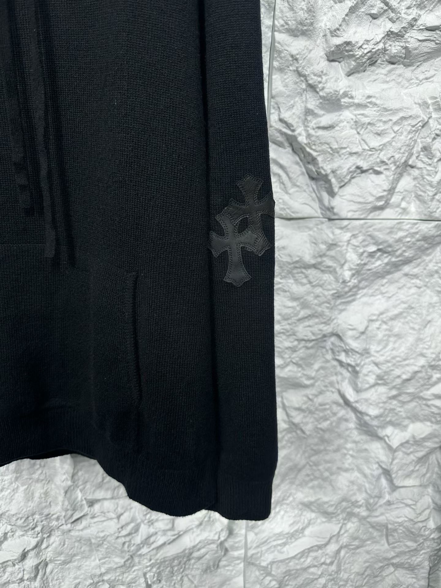 Chrome Hearts Chrome Hearts Leather Patch Cashmere Hoodie L Size US L / EU 52-54 / 3 - 5 Thumbnail