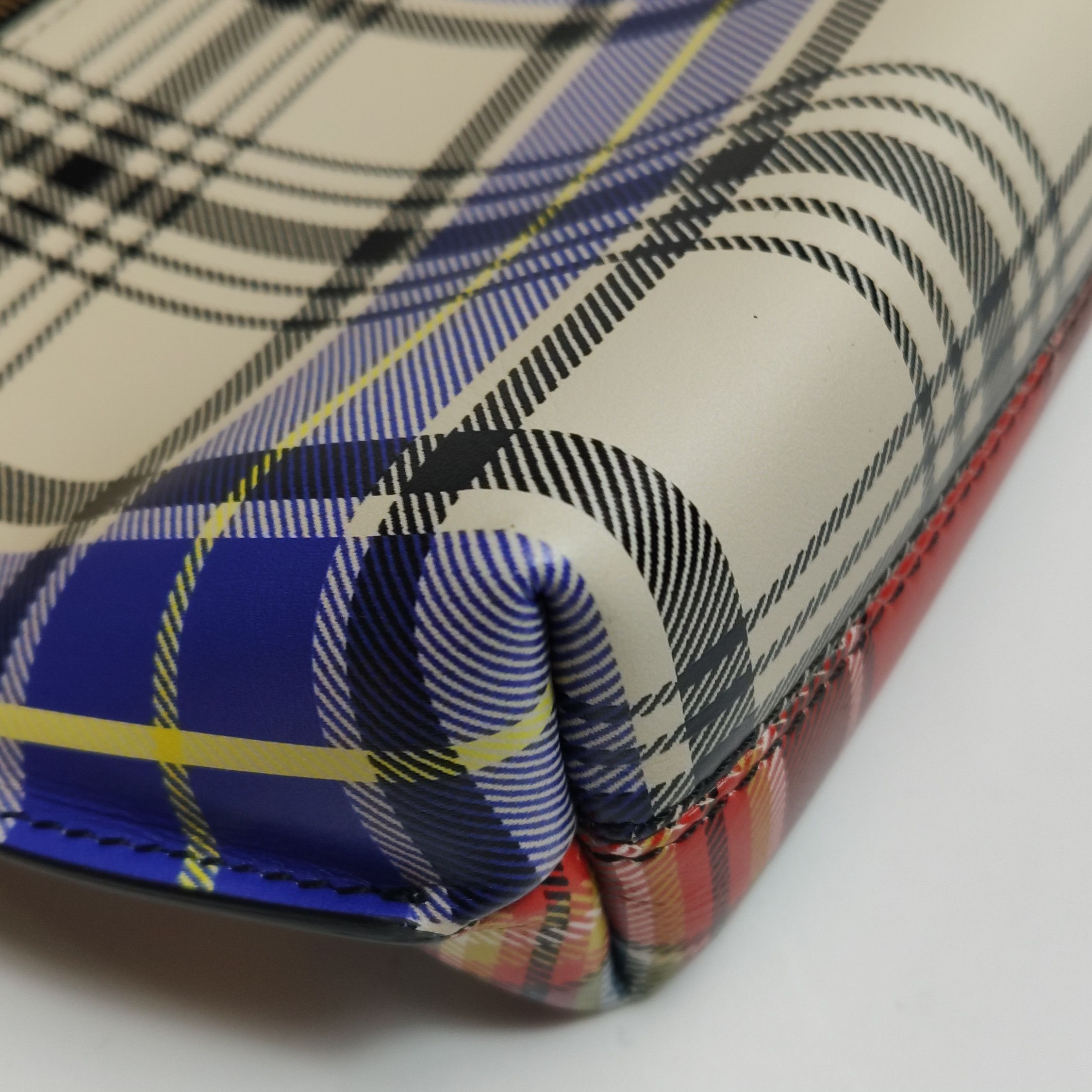 Burberry Burberry Men one size Bags Luggage Size ONE SIZE - 17 Thumbnail