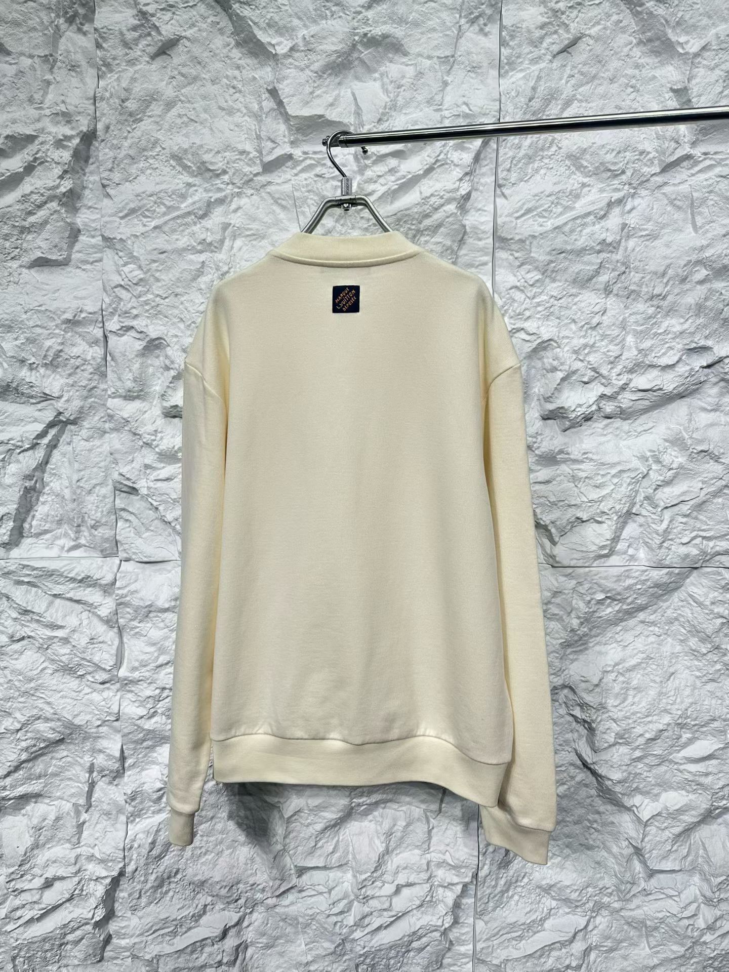 Louis Vuitton Louis Vuitton Script Logo Sweatshirt XL Size US XL / EU 56 / 4 - 3 Thumbnail