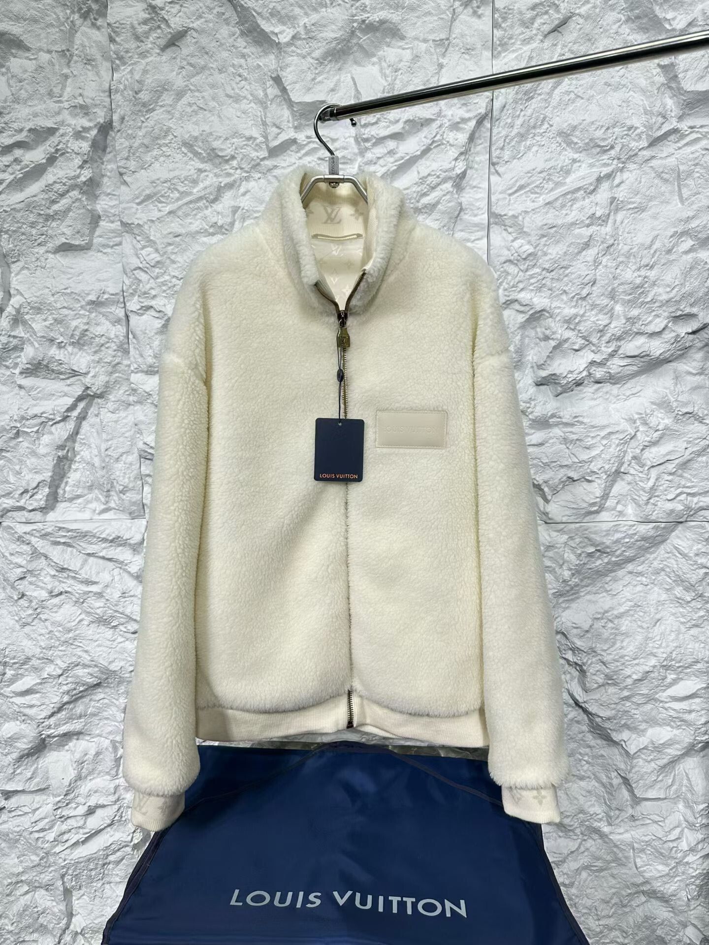 Louis Vuitton Louis Vuitton Monogram Teddy Zip Jacket XL Size US XL / EU 56 / 4 - 3 Thumbnail