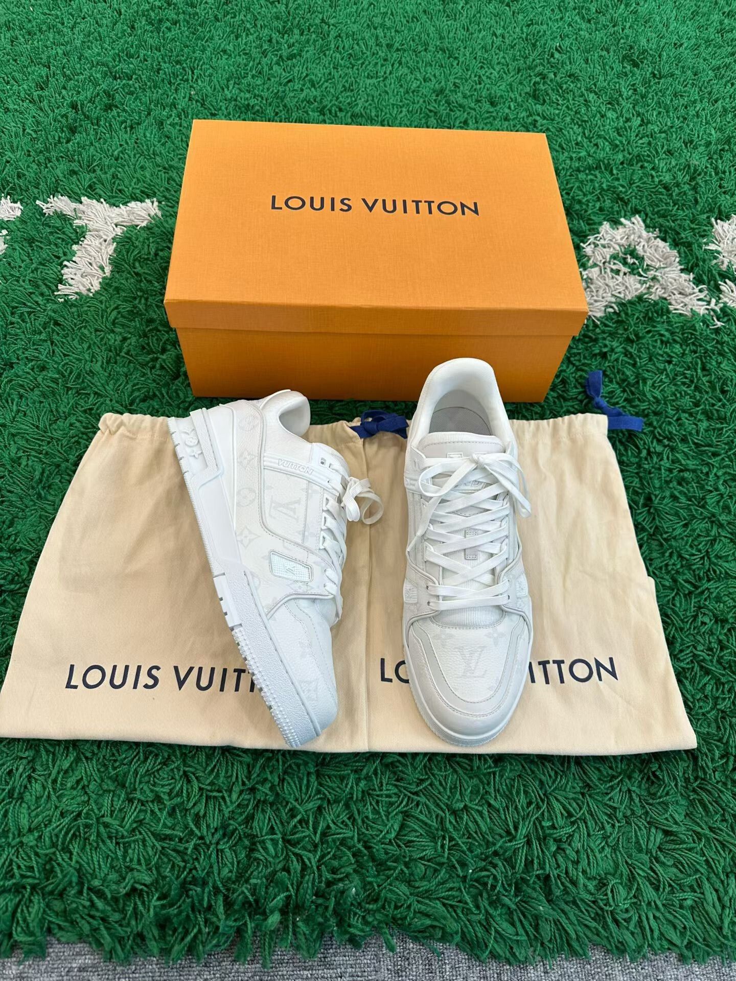 Louis Vuitton Louis Vuitton Monogram LV Trainer Sneakers UK 10 Size US 11 / EU 44 - 3 Thumbnail