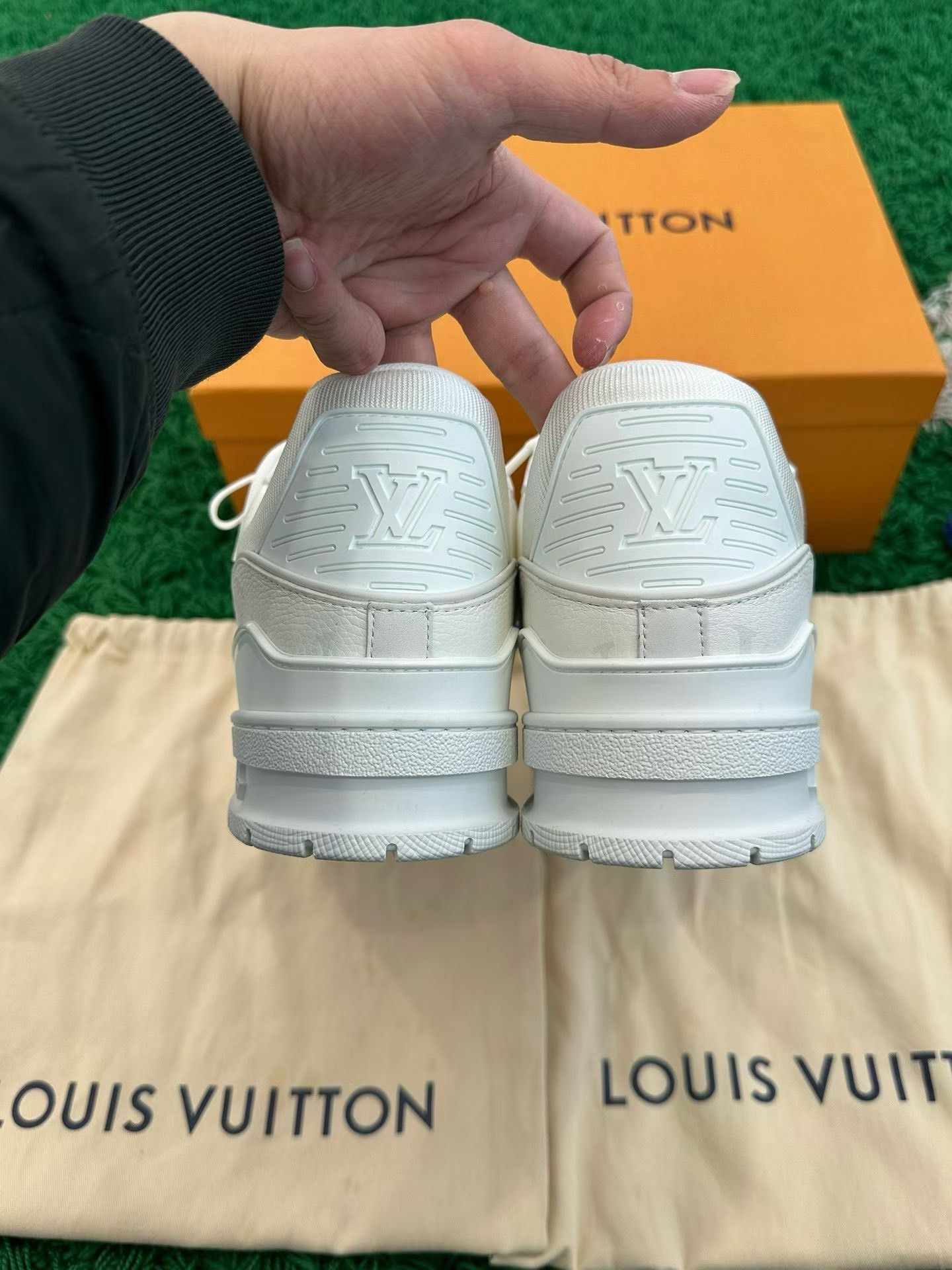 Louis Vuitton Louis Vuitton Monogram LV Trainer Sneakers UK 10 Size US 11 / EU 44 - 5 Thumbnail