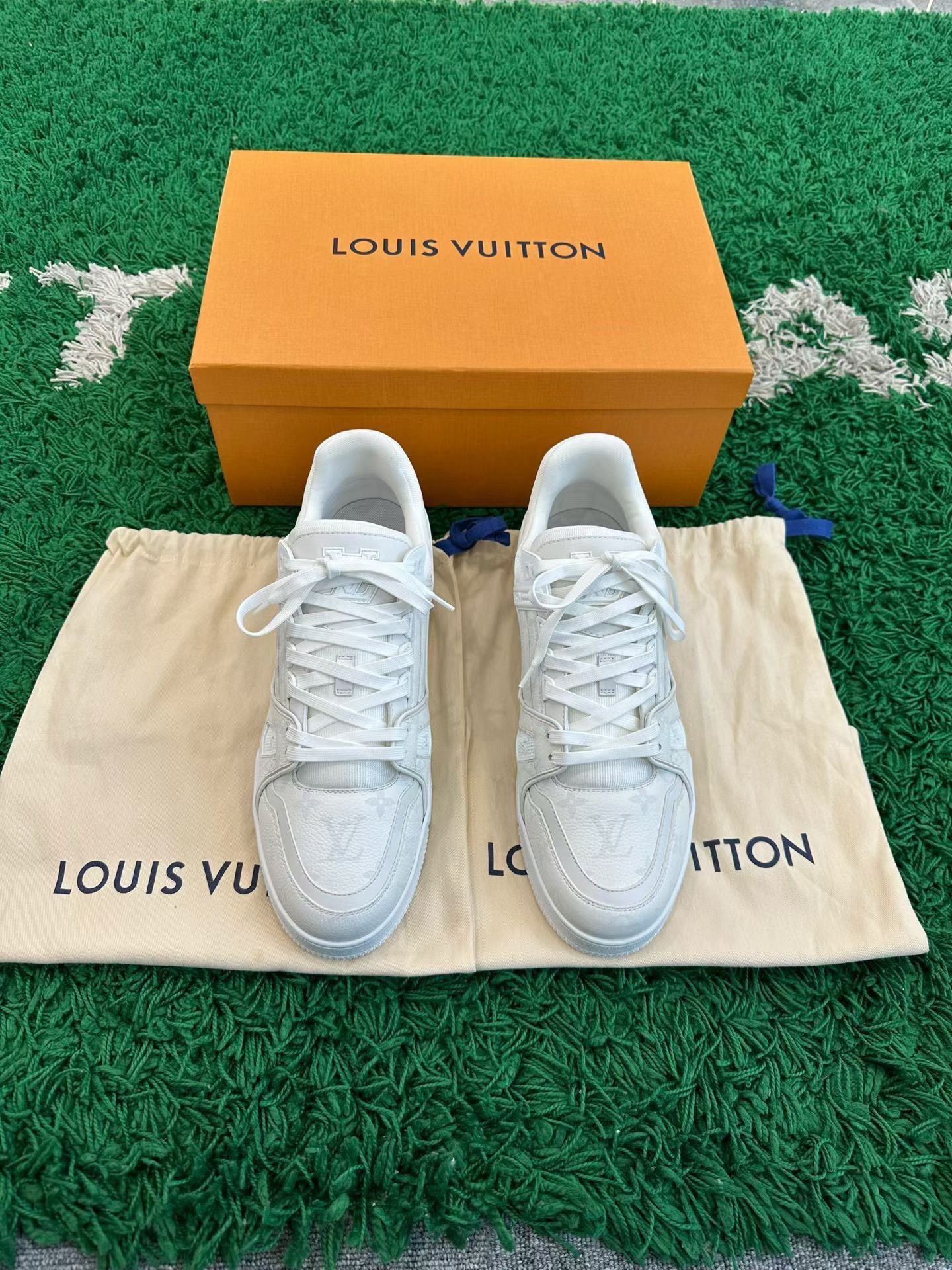 Louis Vuitton Louis Vuitton Monogram LV Trainer Sneakers UK 10 Size US 11 / EU 44 - 2 Thumbnail