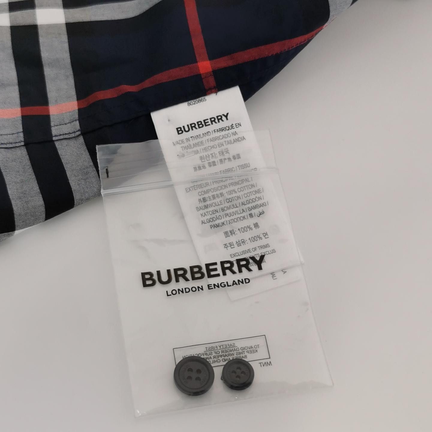 Burberry Burberry Men s Button Ups Size US S / EU 44-46 / 1 - 5 Thumbnail