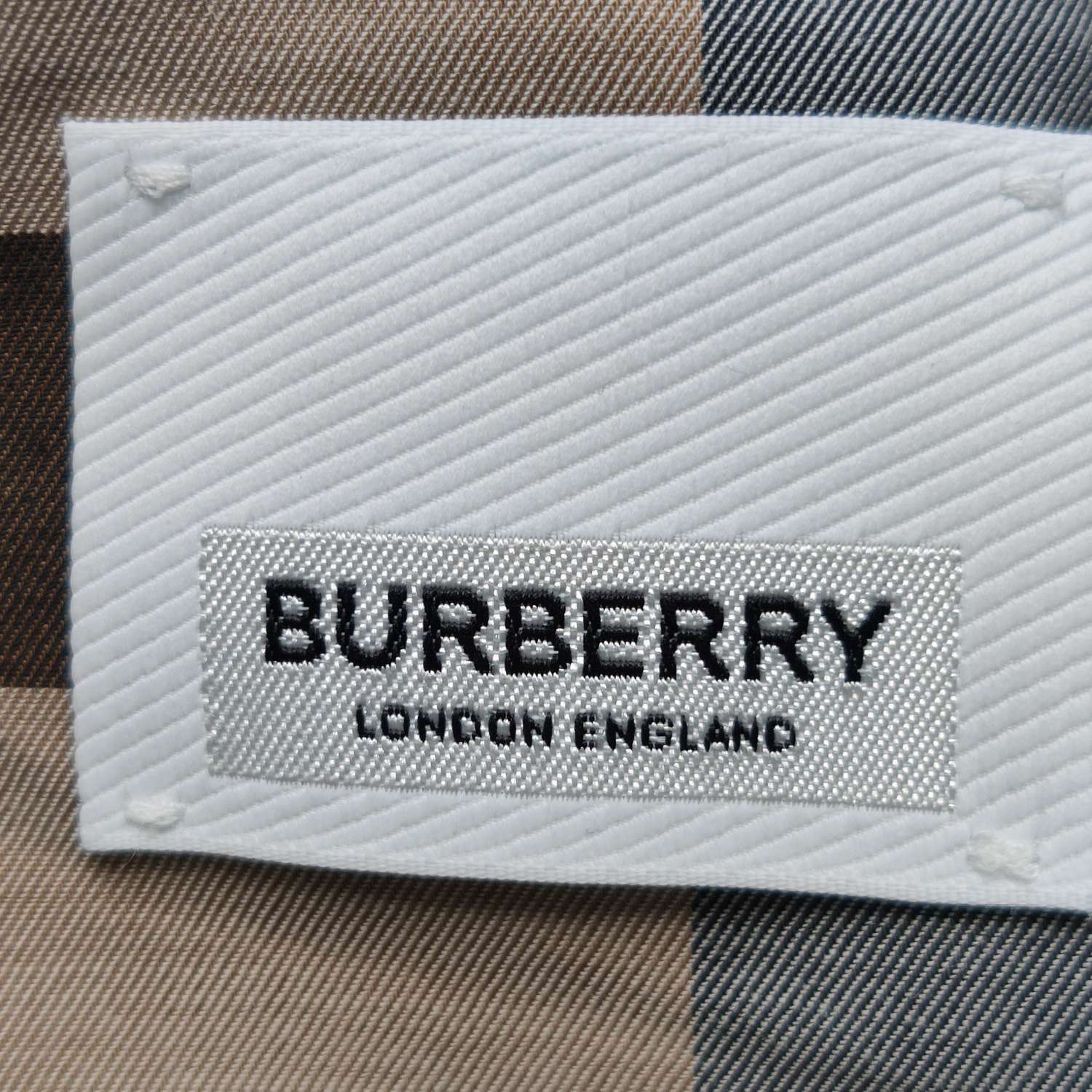 Burberry Burberry Men l Button Ups Size US L / EU 52-54 / 3 - 5 Thumbnail