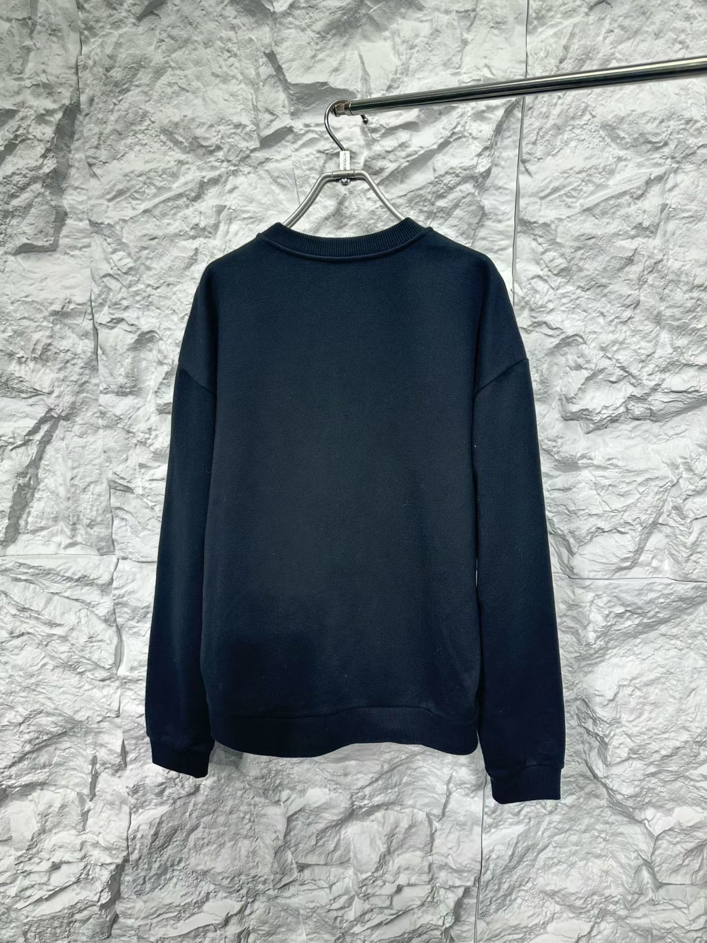 Celine Celine Triomphe Embroidered Crewneck Sweatshirt US M Size US M / EU 48-50 / 2 - 3 Thumbnail