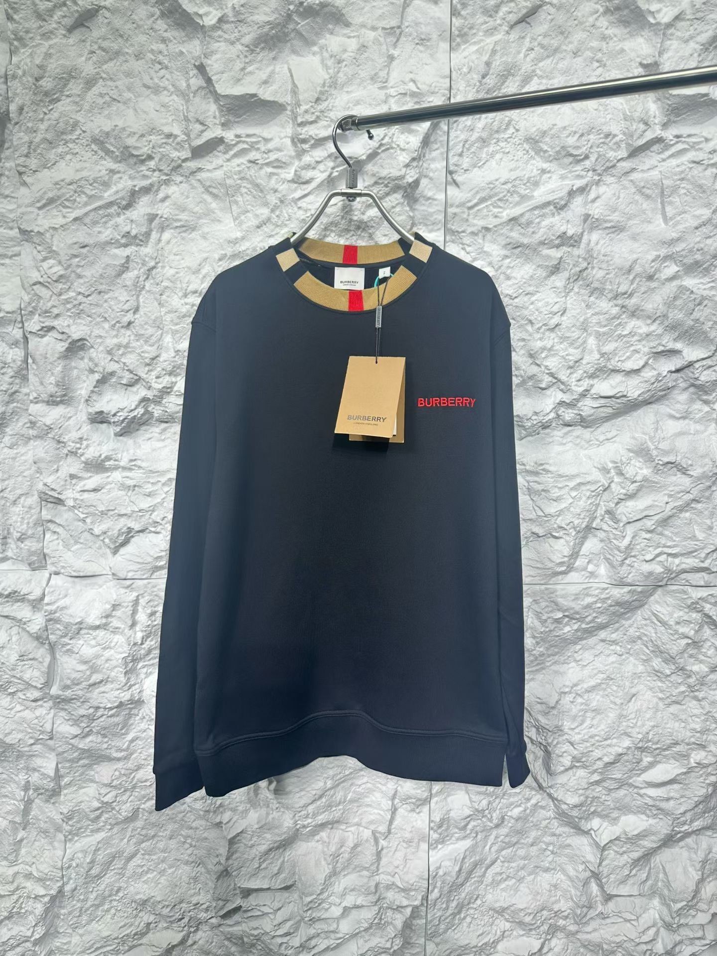 Burberry Burberry Stripe Collar Embroidery Sweatshirt S Size US S / EU 44-46 / 1 - 2 Thumbnail
