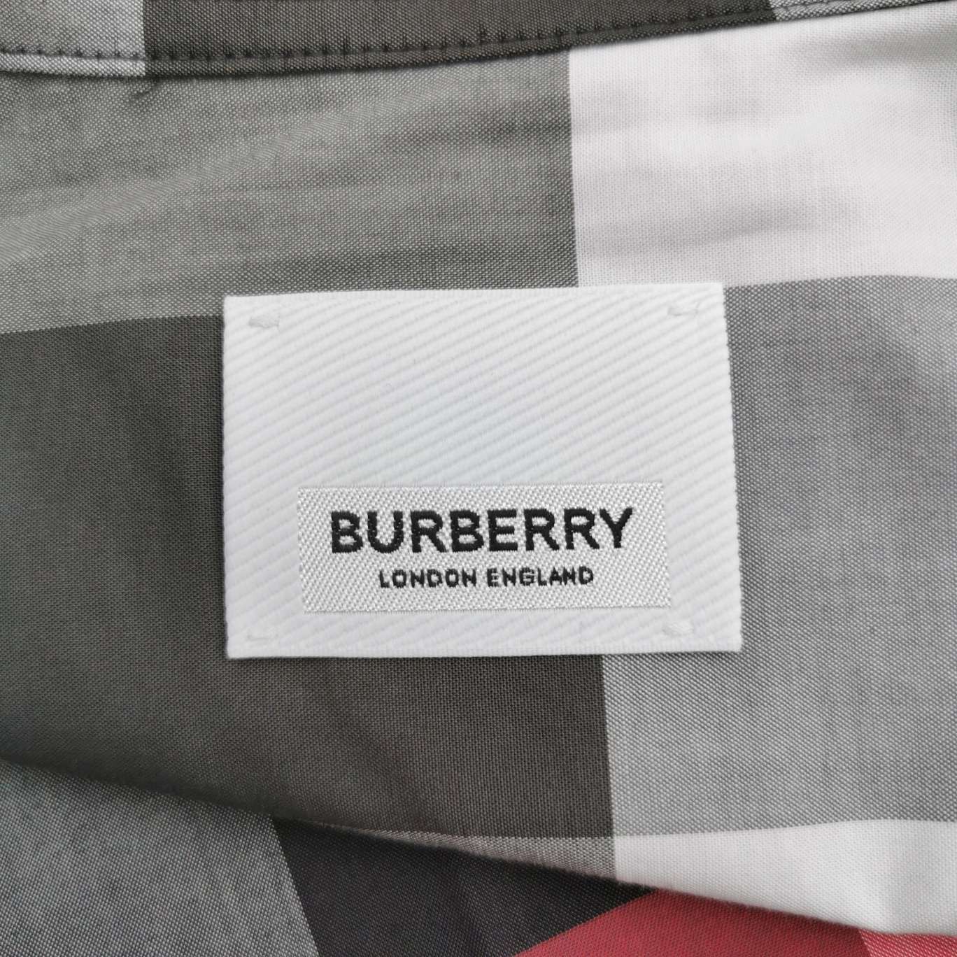 Burberry Burberry Men xs Button Ups Size US XS / EU 42 / 0 - 7 Thumbnail