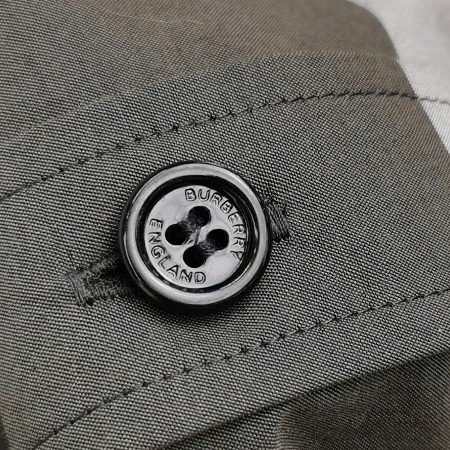Burberry Burberry Men xs Button Ups Size US XS / EU 42 / 0 - 3 Thumbnail