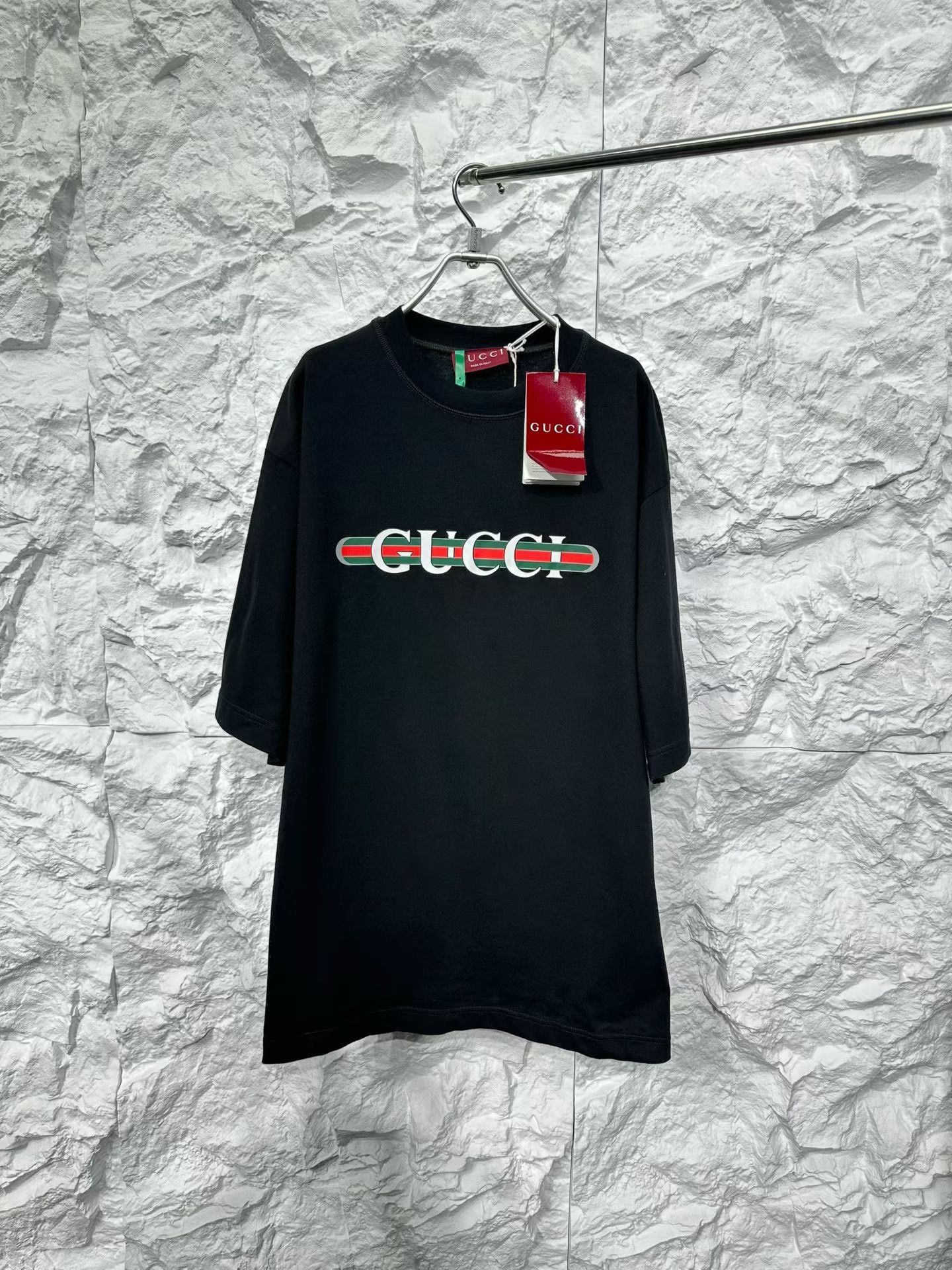 Gucci Gucci Web Stripe Logo Print T-Shirt L Size US L / EU 52-54 / 3 - 2 Thumbnail