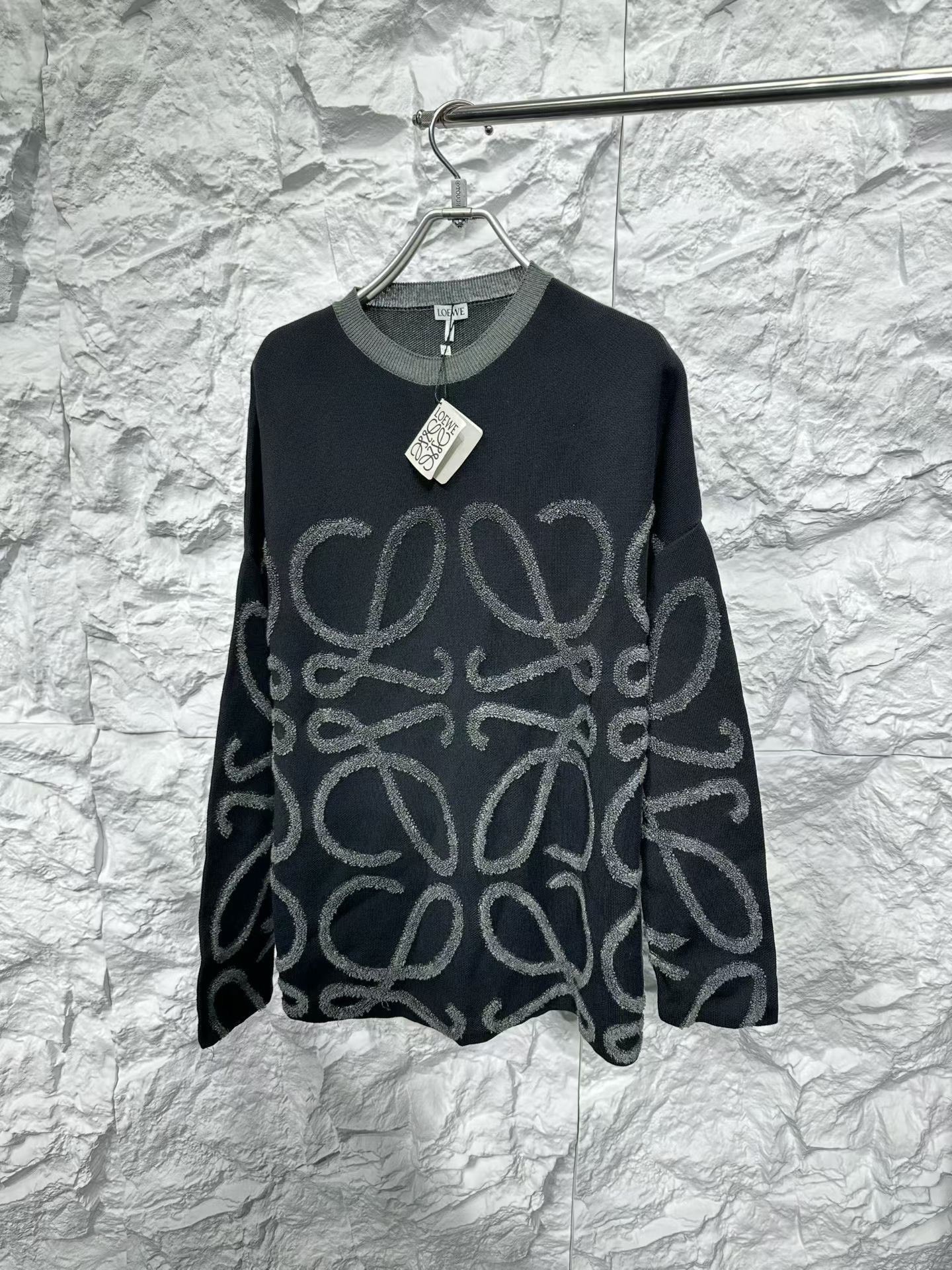 Loewe Loewe Flocked Anagram Logo Knit Sweater Size M Size US M / EU 48-50 / 2 - 2 Thumbnail