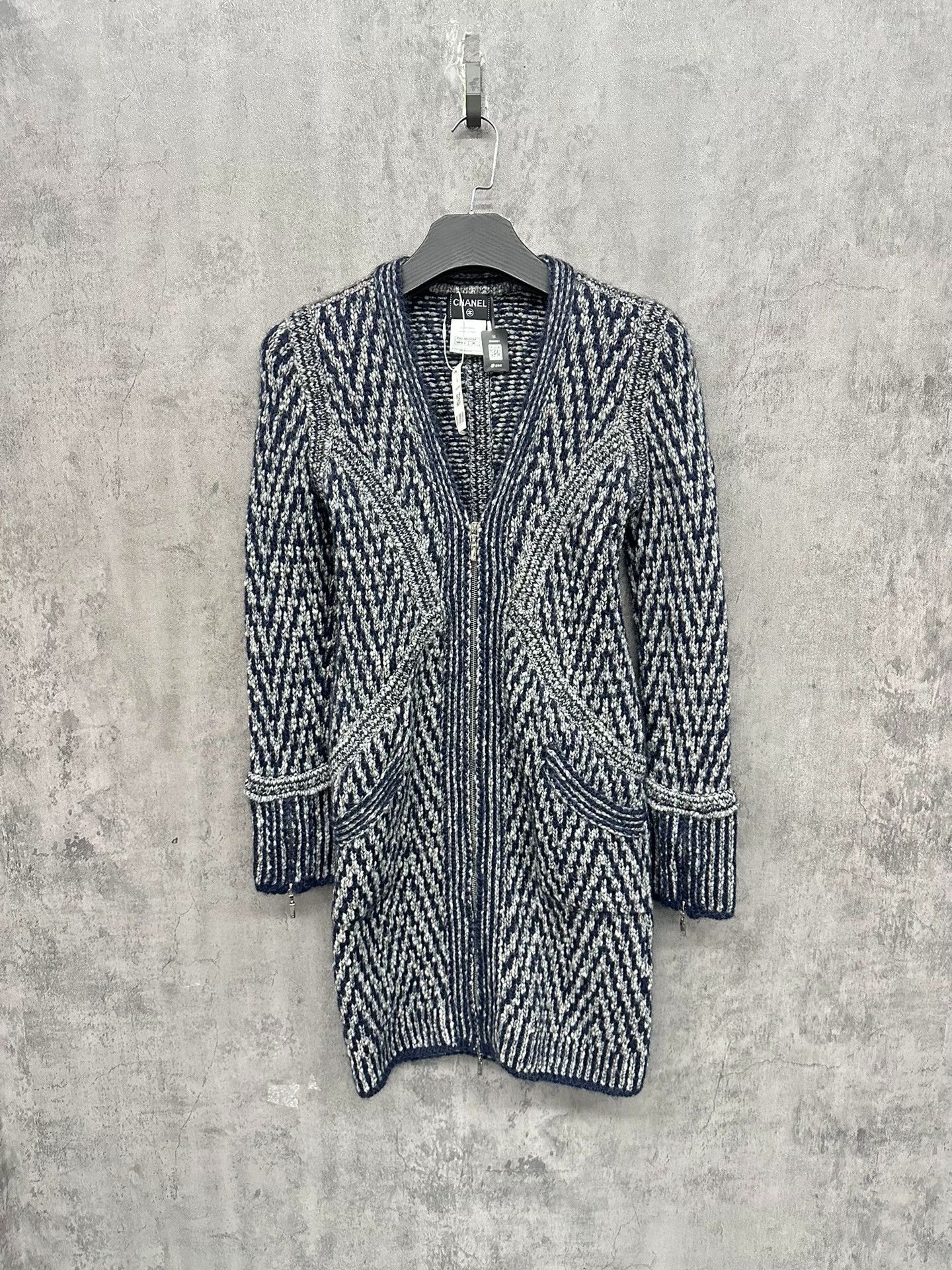 Chanel Chanel Geometric Zip Knit Cardigan 36 Size XS / US 0-2 / IT 36-38 - 2 Thumbnail