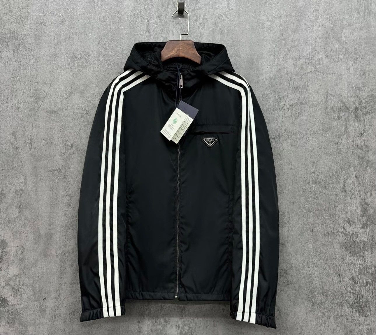 Prada Prada x Adidas Re-Nylon Stripe Light Jacket 40 Size US XXS / EU 40 - 2 Thumbnail