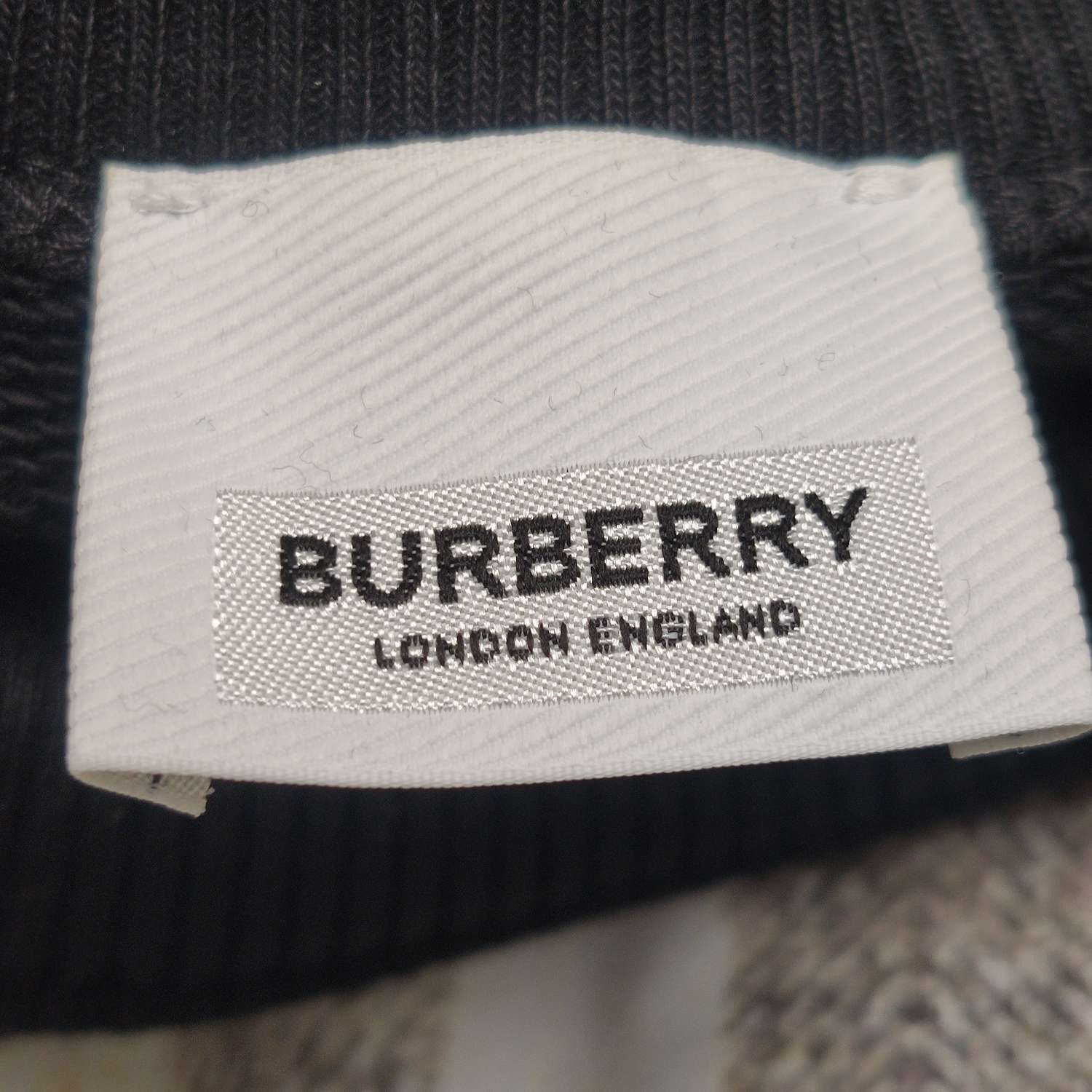 Burberry Burberry Men l Sweatshirts Hoodies Size US L / EU 52-54 / 3 - 4 Thumbnail
